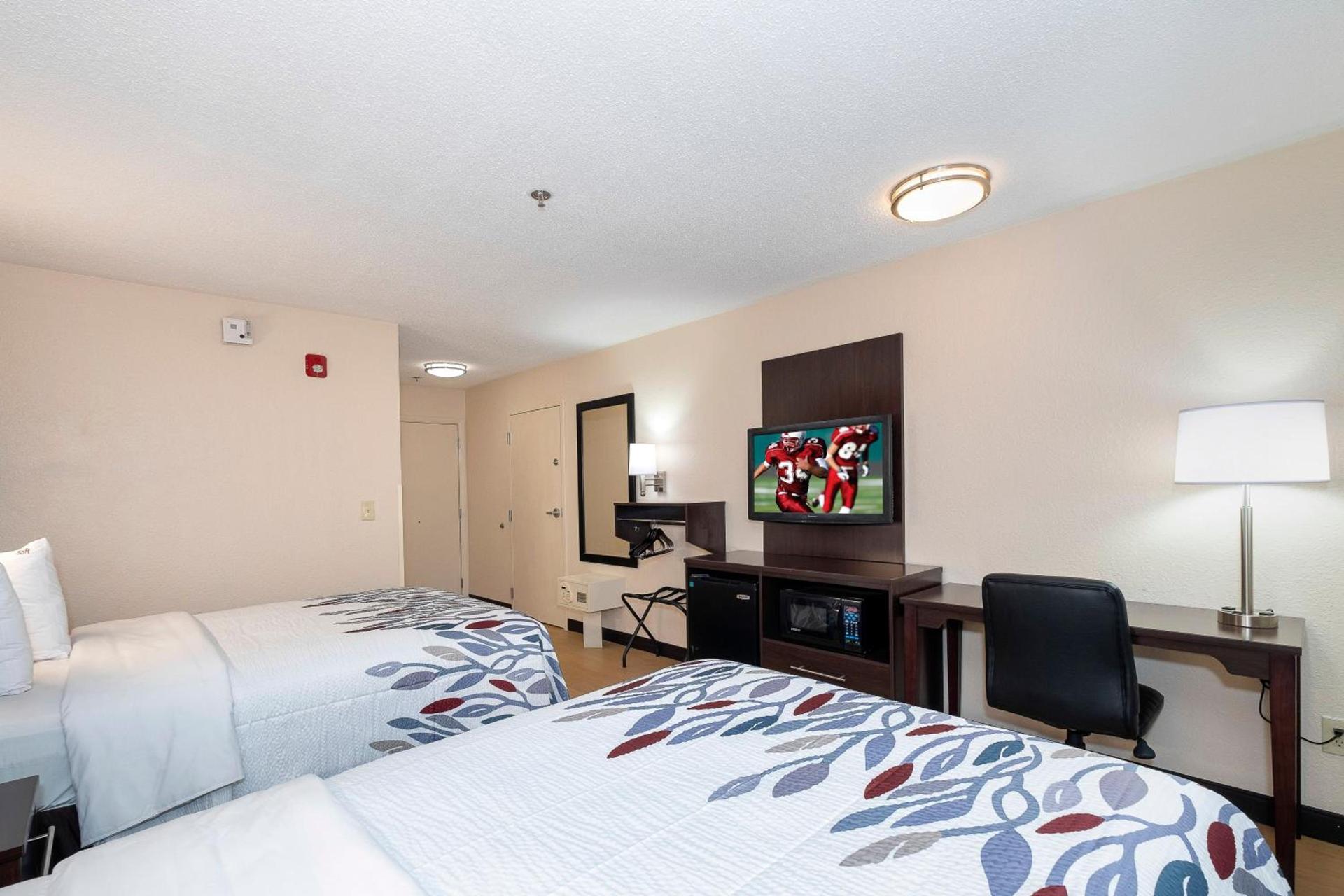 Red Roof Inn Raleigh Southwest - Cary photo 18