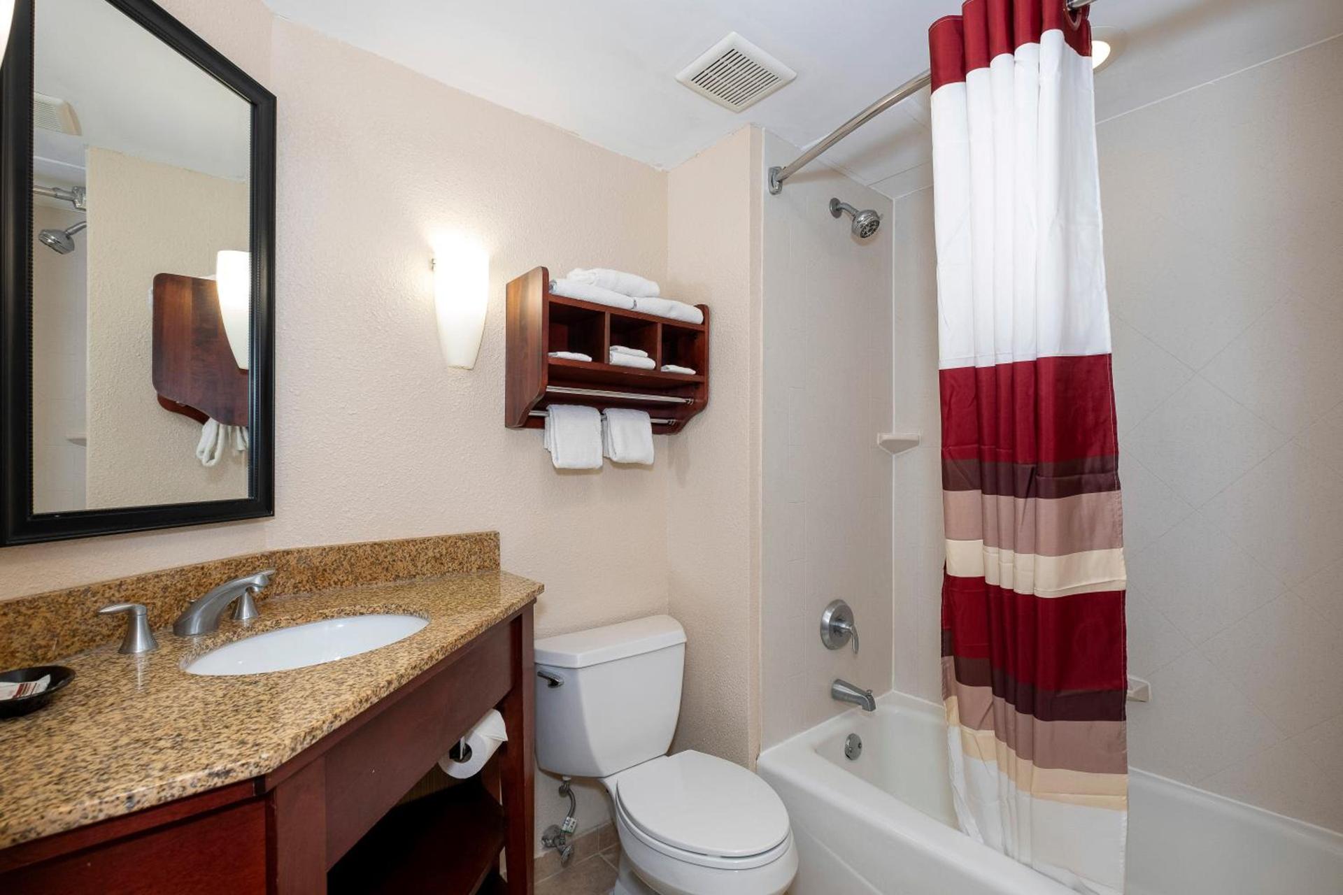 Red Roof Inn - Meriden - CT photo 28