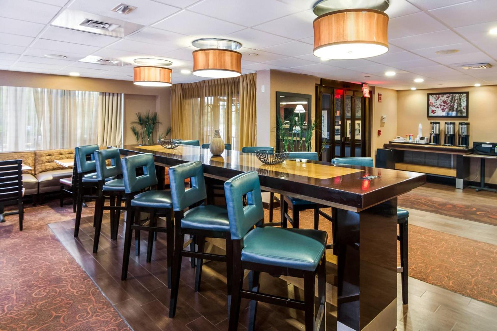 Red Roof Inn - Meriden - CT photo 7