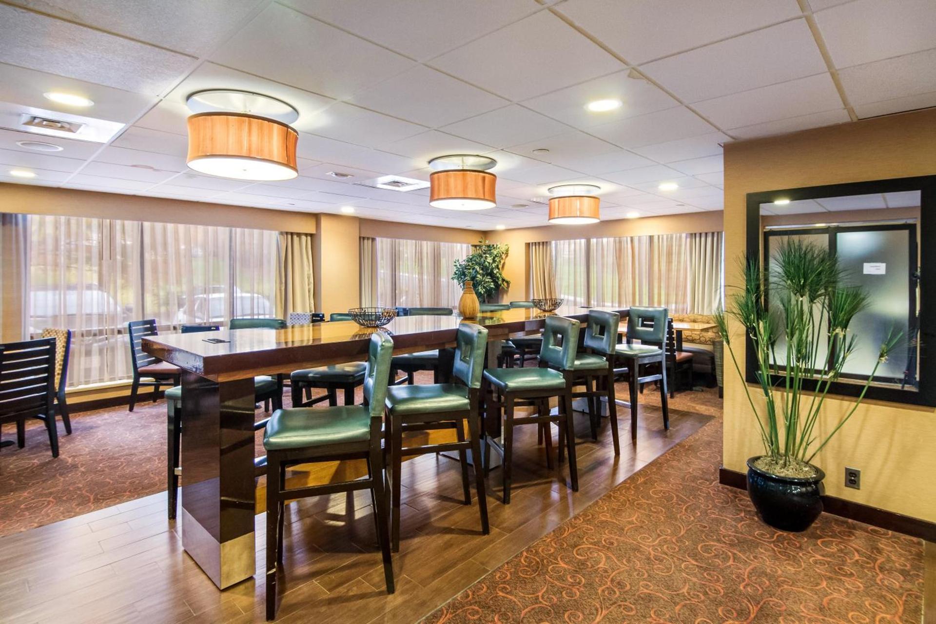 Red Roof Inn - Meriden - CT photo 6