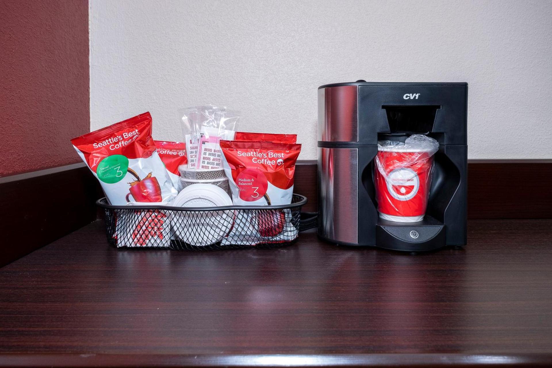 Red Roof Inn PLUS+ Huntsville – Madison photo 39