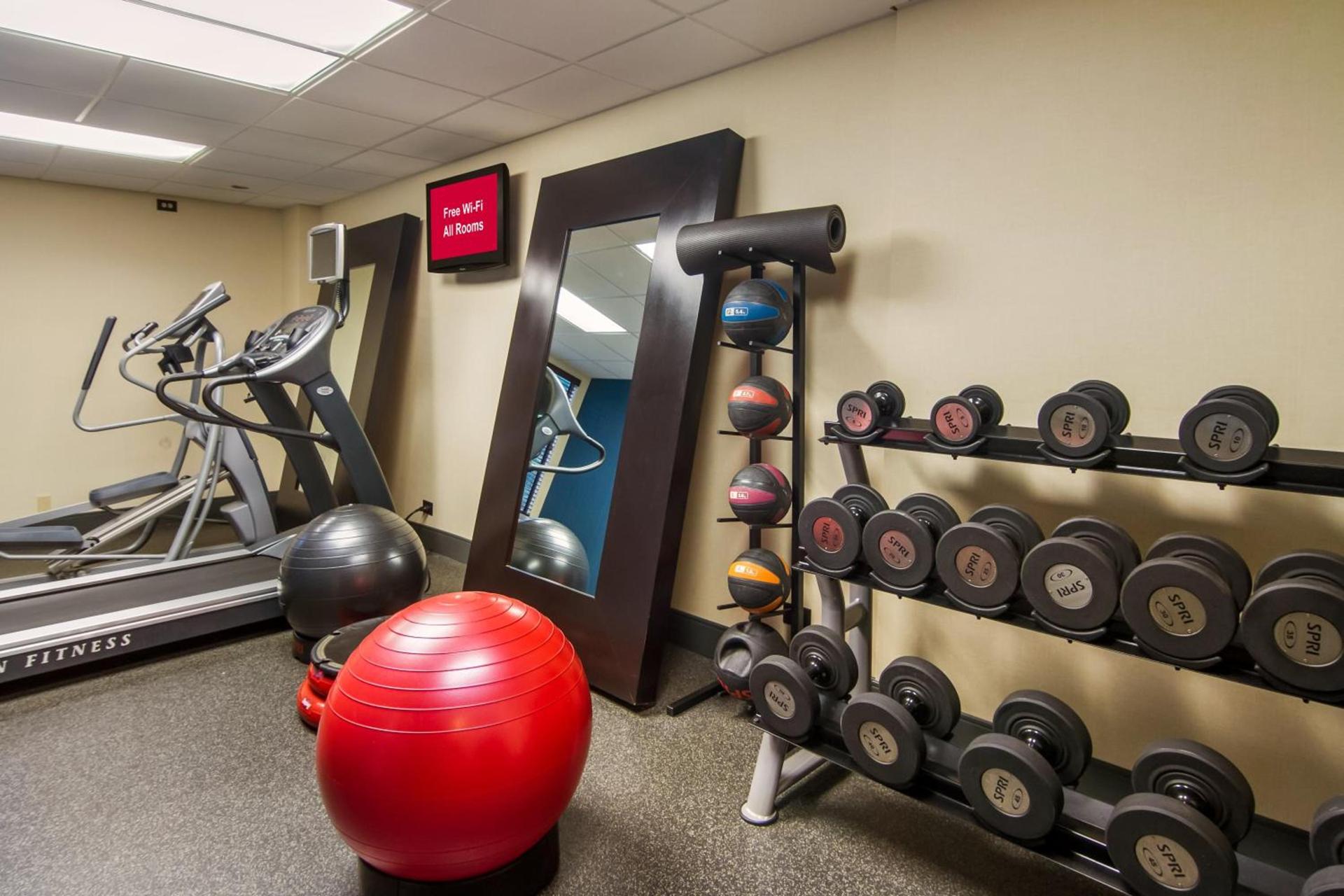Red Roof Inn - Meriden - CT photo 8
