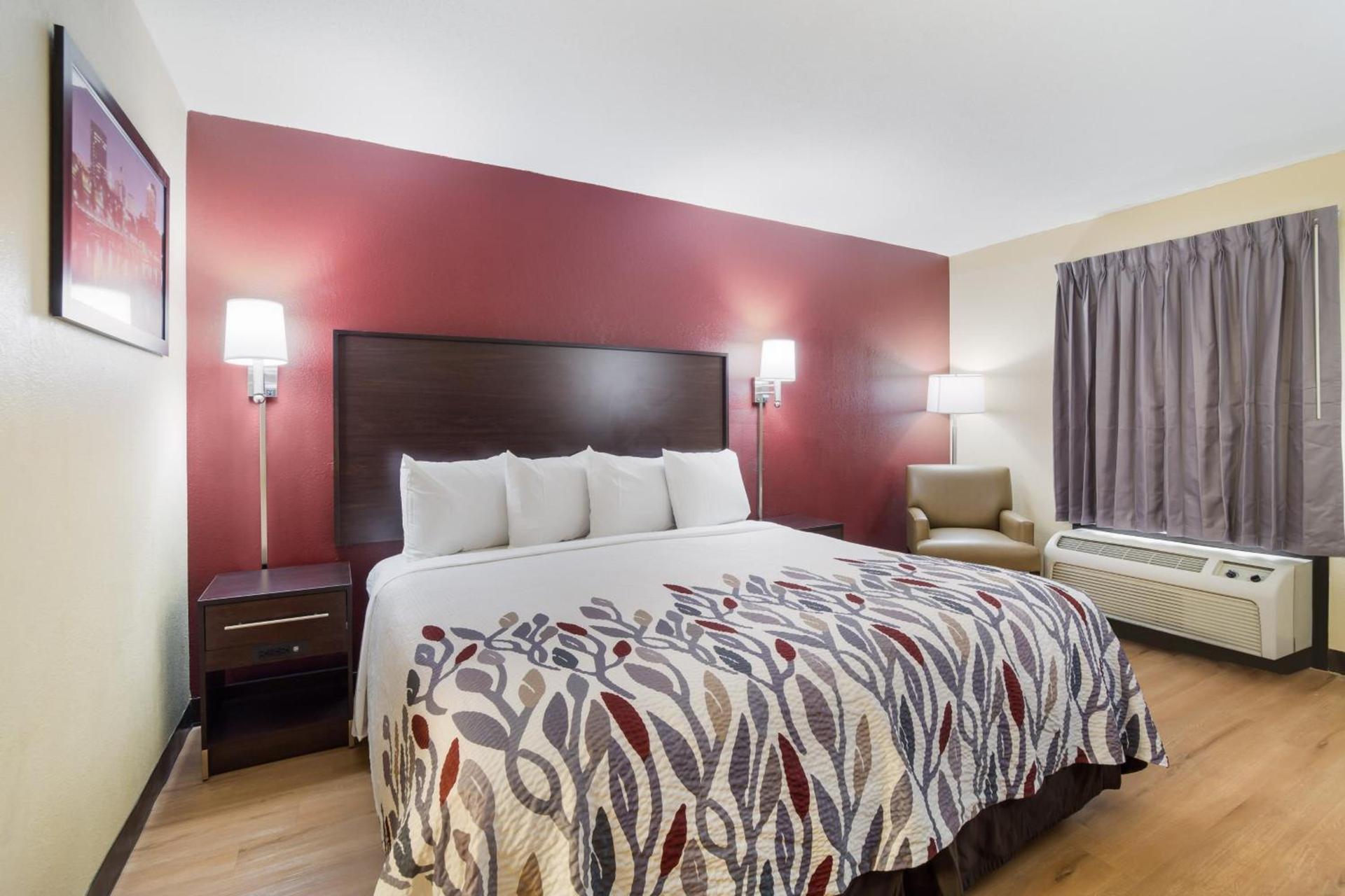 Red Roof Inn Augusta – Washington Road photo 22