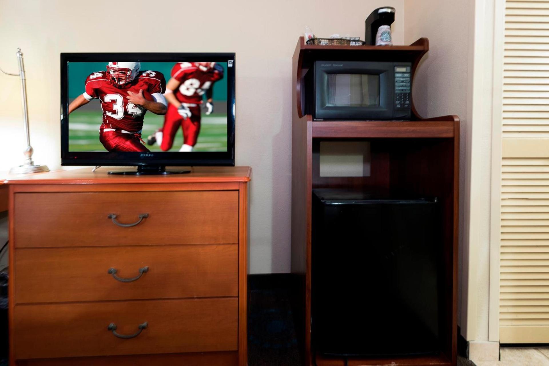 Red Roof Inn Augusta – Washington Road photo 27