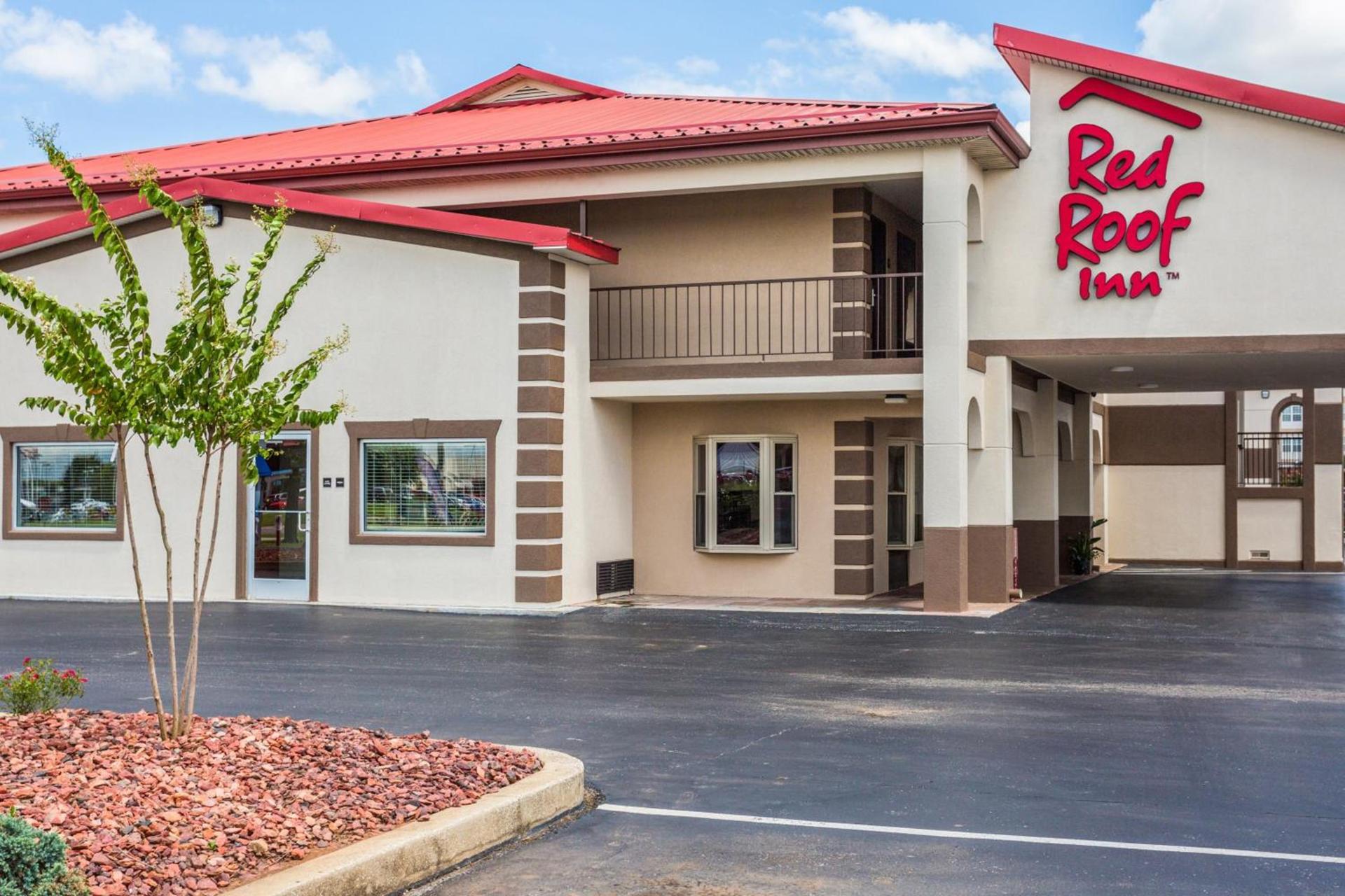 Red Roof Inn Bowling Green photo 1