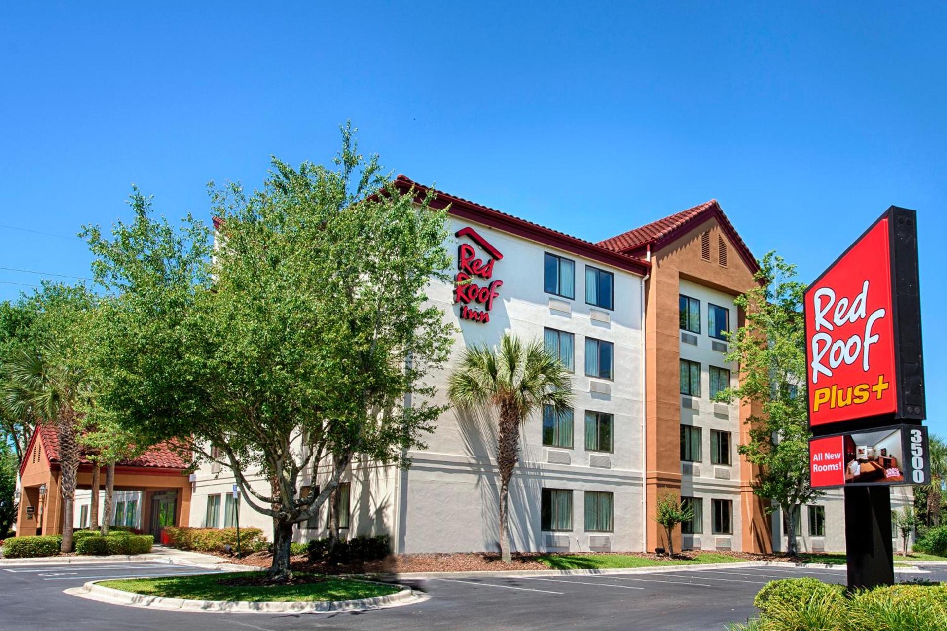 Red Roof Inn PLUS + Gainesville photo 3