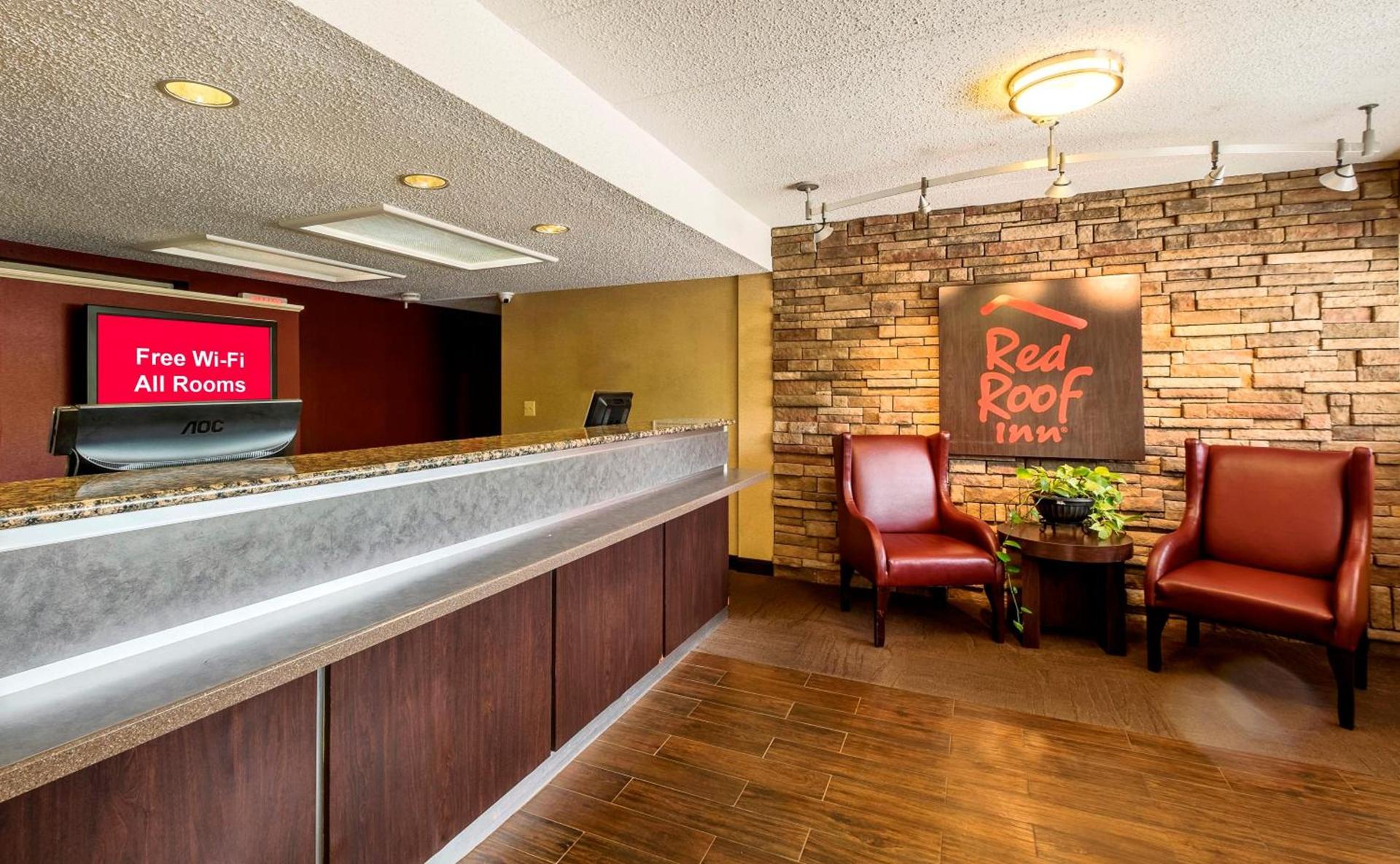 Red Roof Inn Tinton Falls-Jersey Shore photo 8
