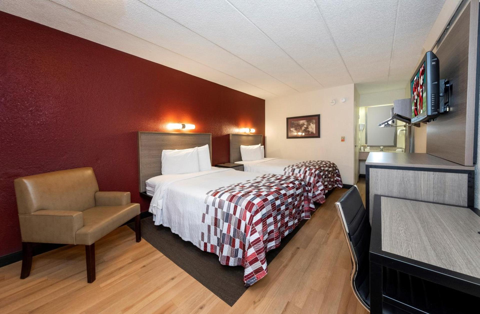 Red Roof Inn Tinton Falls-Jersey Shore photo 17