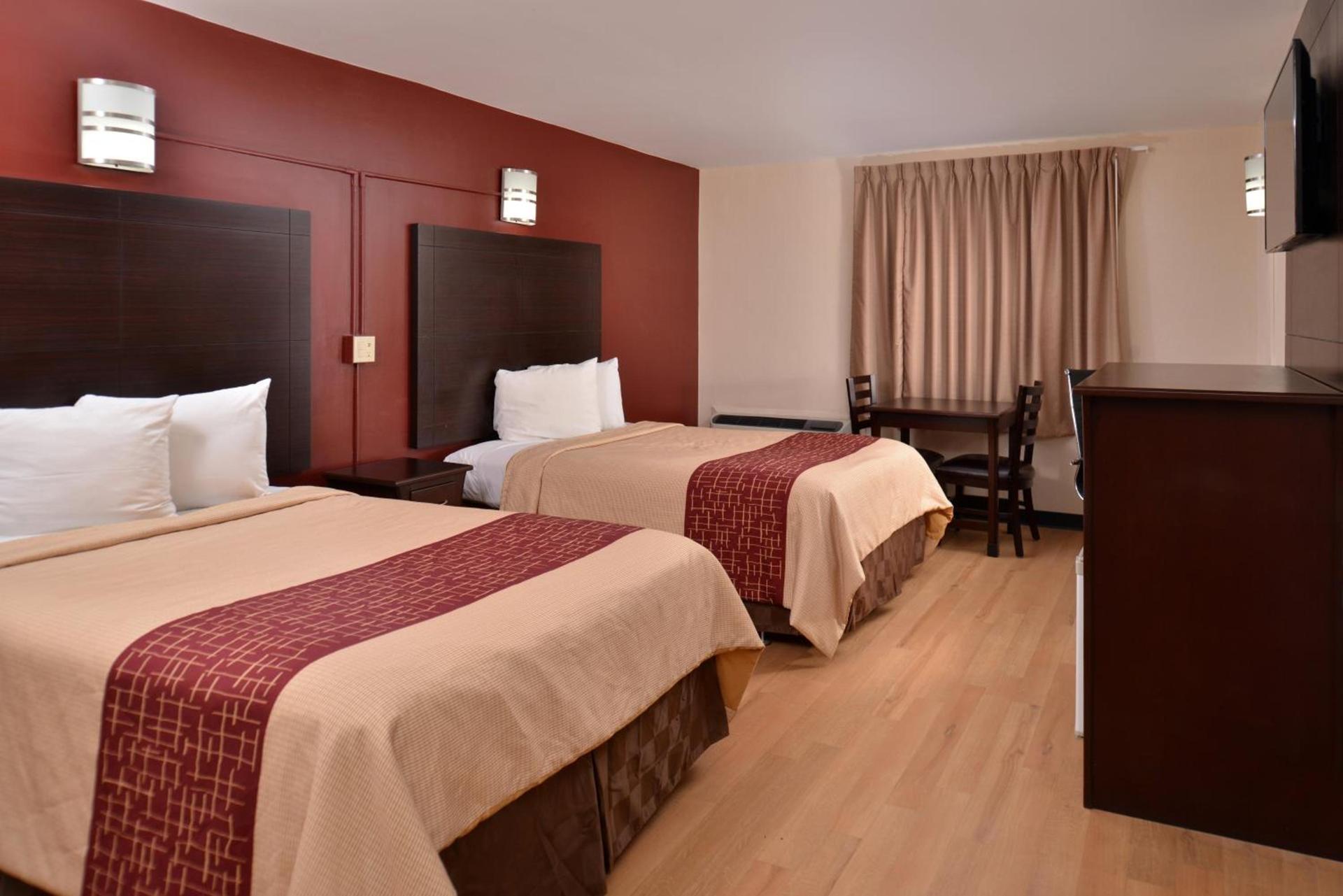 Red Roof Inn Van Horn photo 15