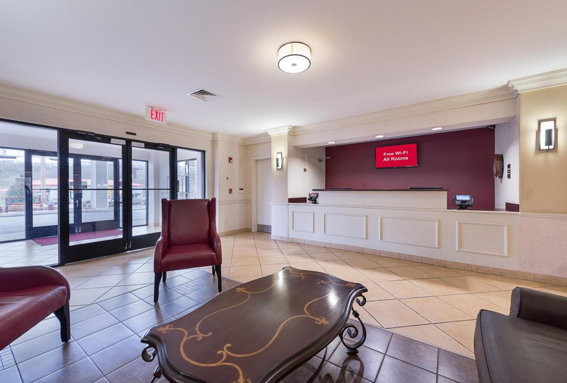 Red Roof Inn Etowah – Athens, TN photo 11