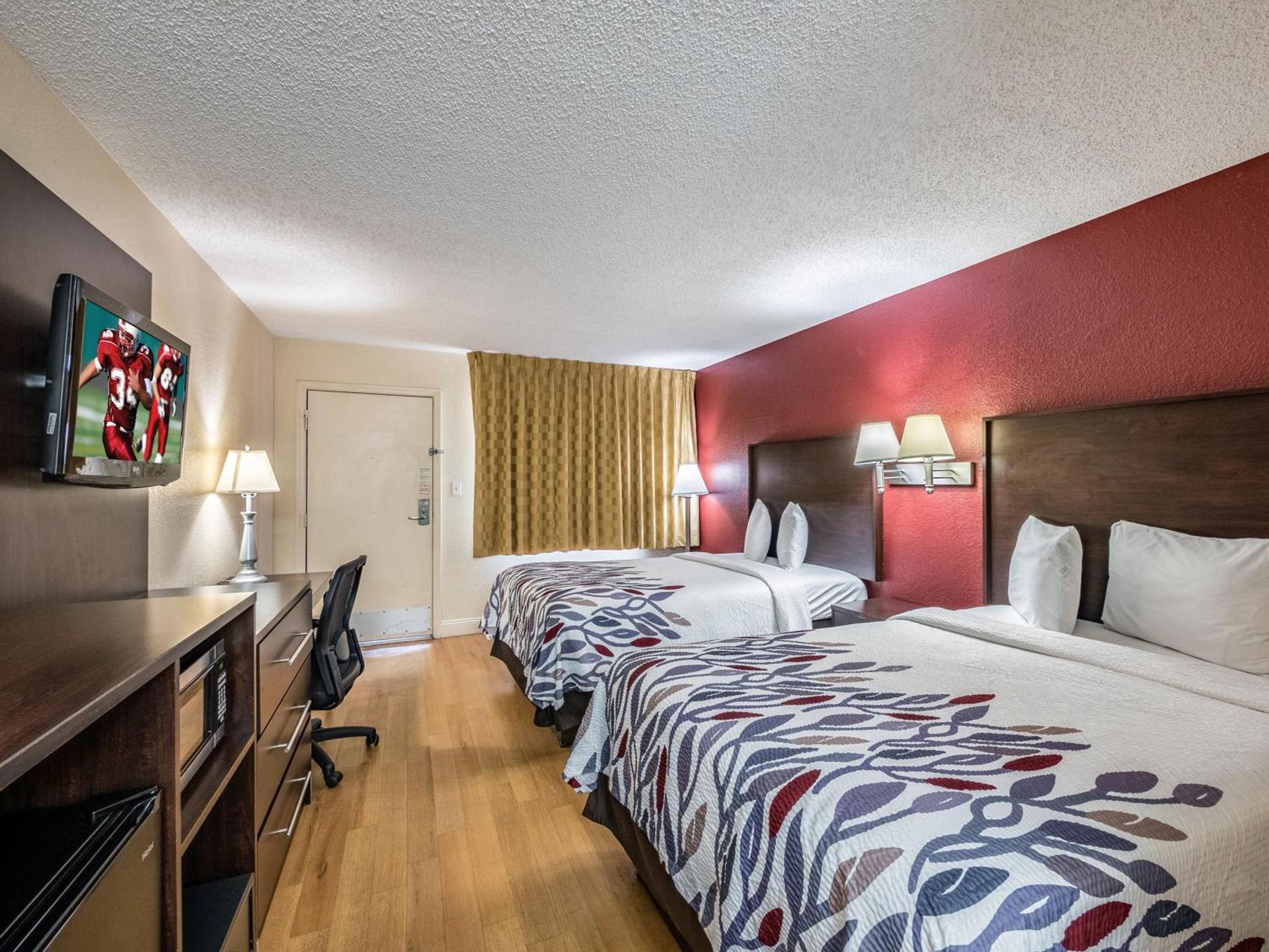 Red Roof Inn Orlando South - Florida Mall photo 20
