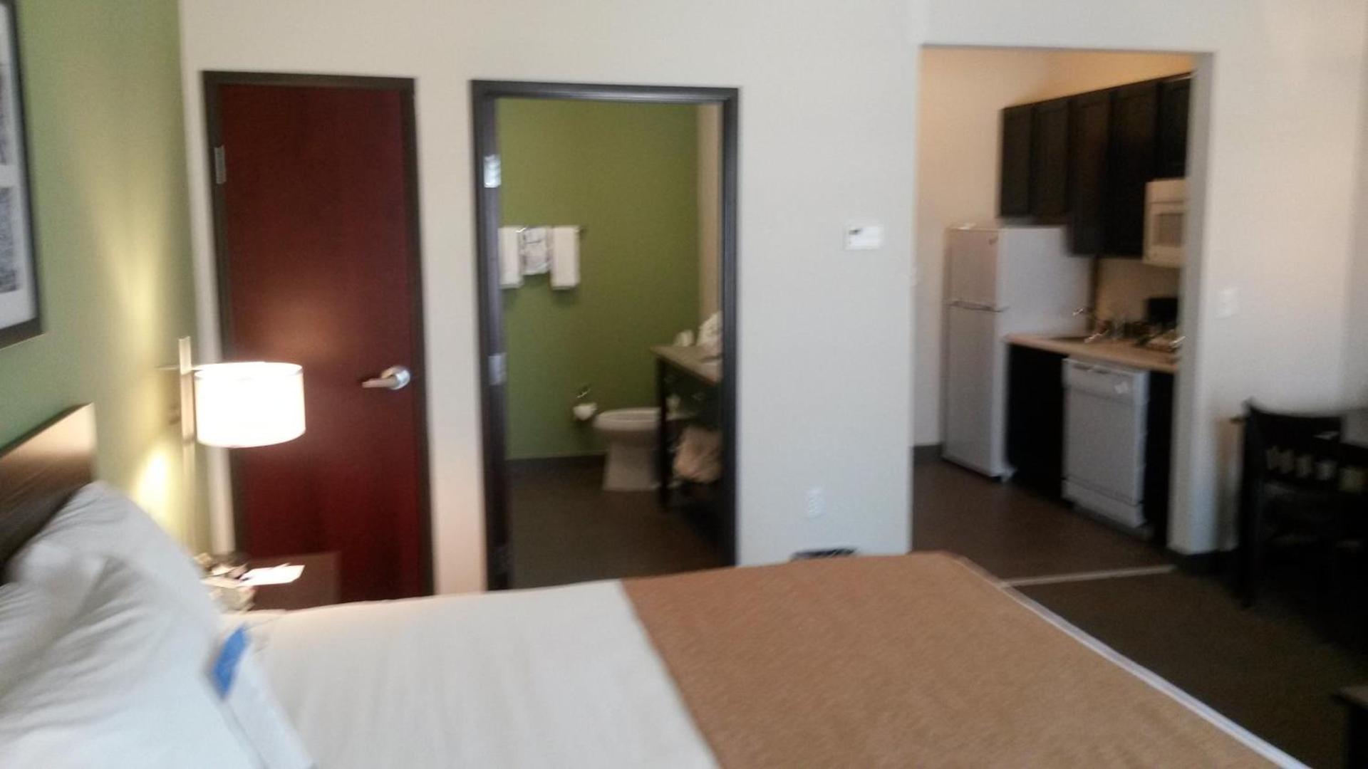 PetroStay Inn & Suites Cotulla photo 16