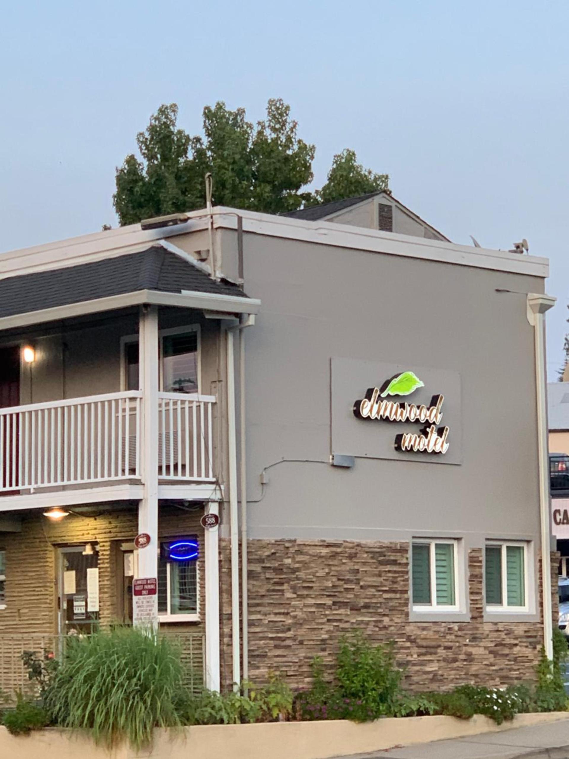 Elmwood Motel — hotel in Auburn