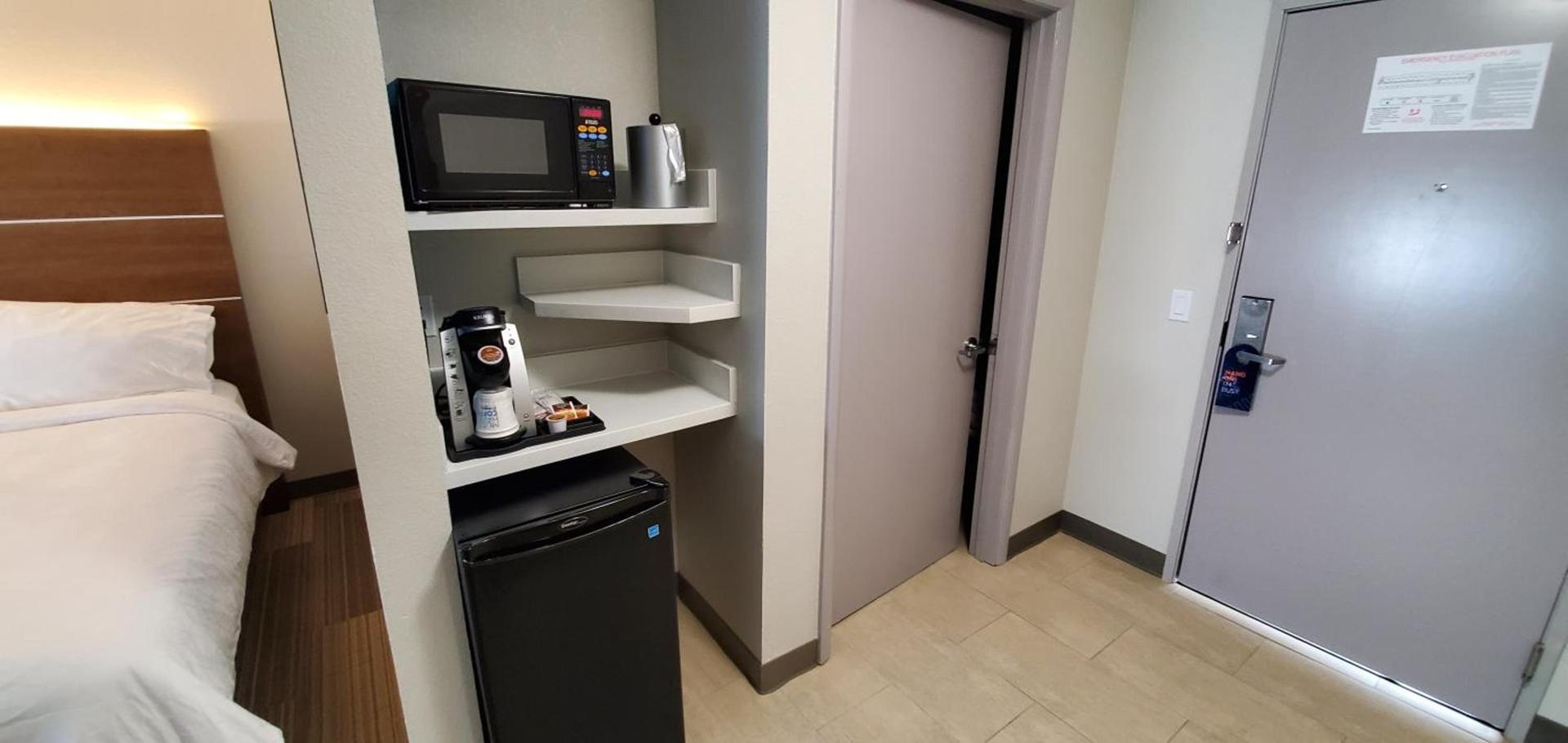 Holiday Inn Express Hotel & Suites Kinston by IHG photo 38