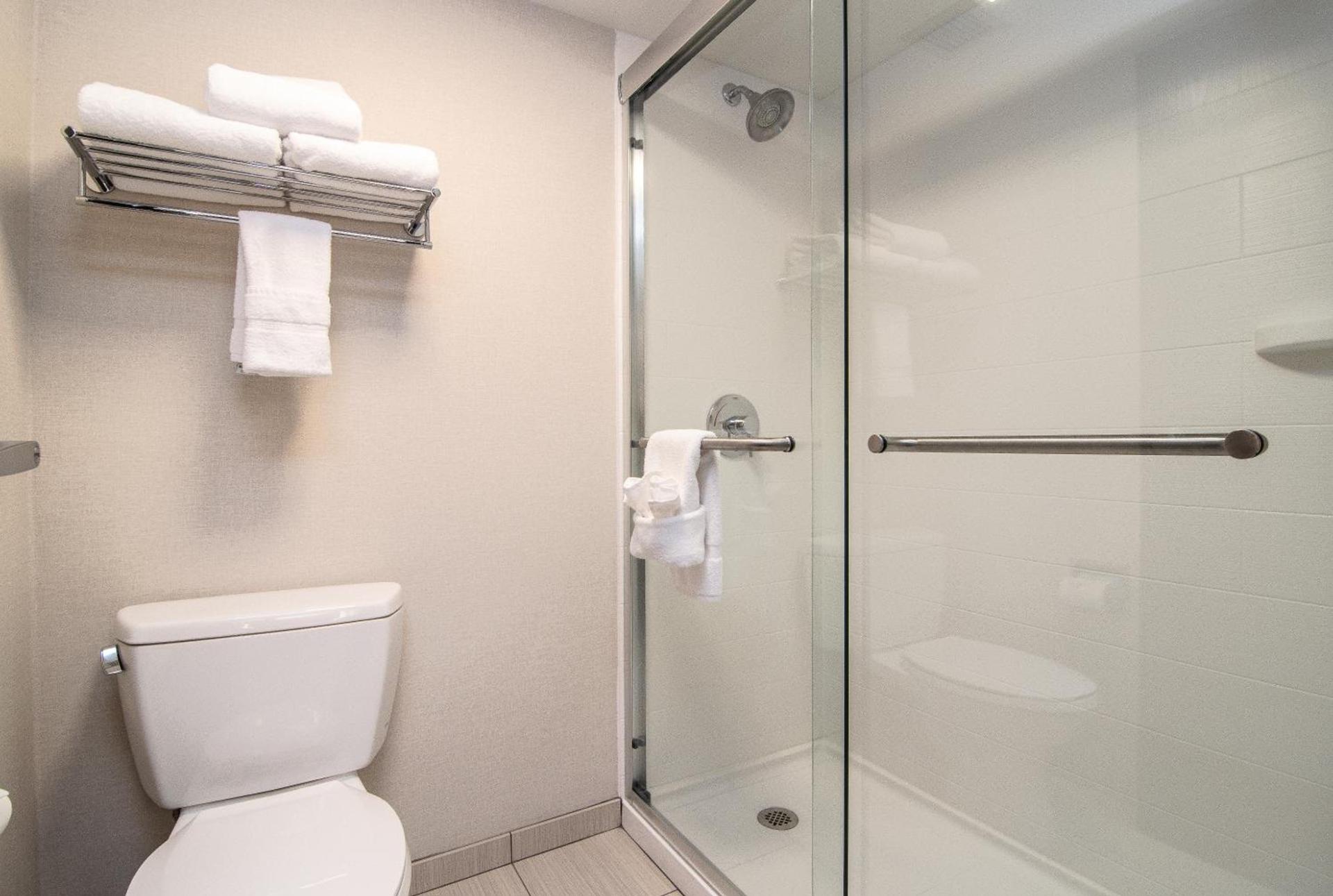 Holiday Inn Express Spokane-Downtown by IHG photo 11
