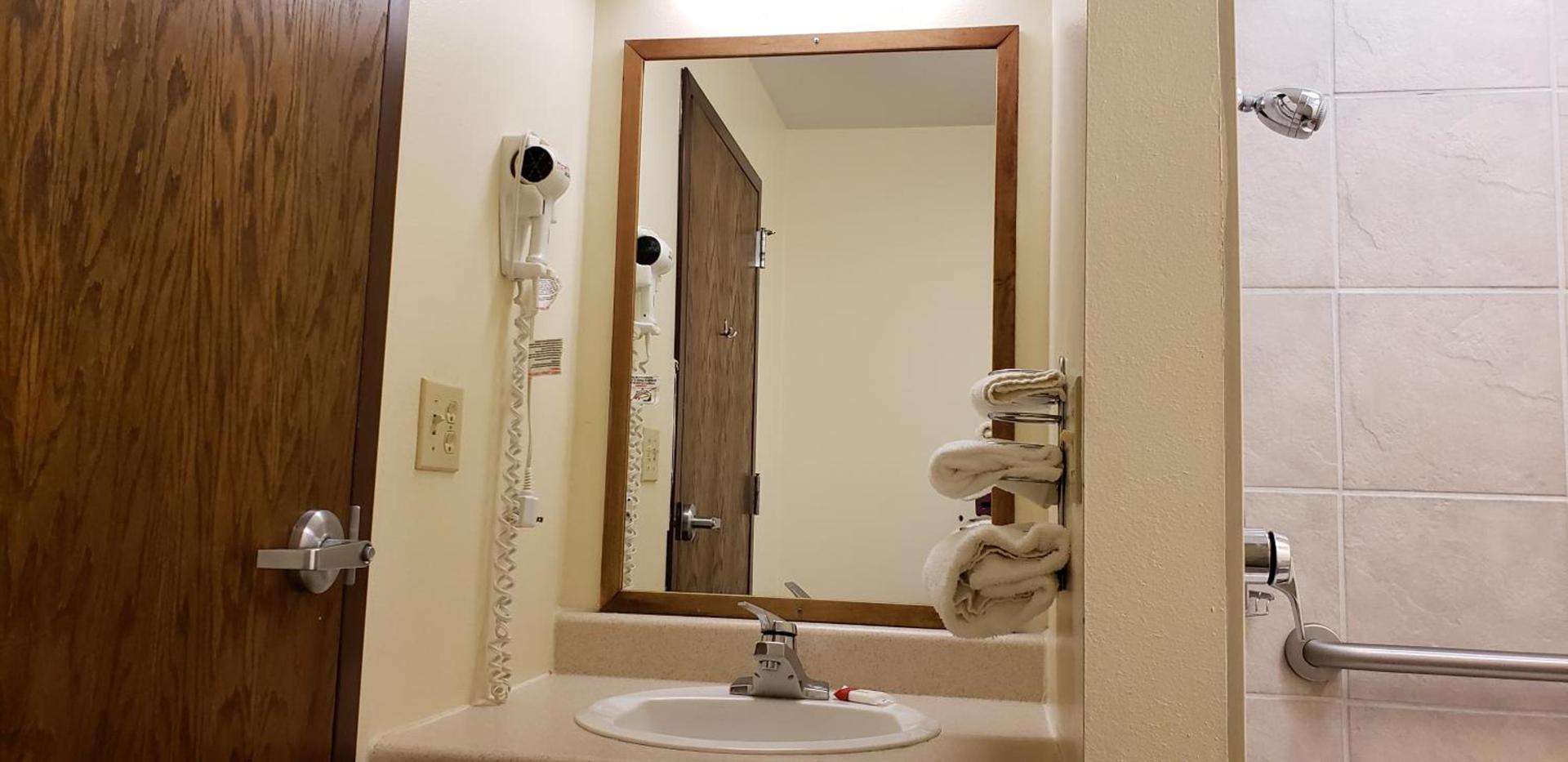 Family Budget Inn photo 5