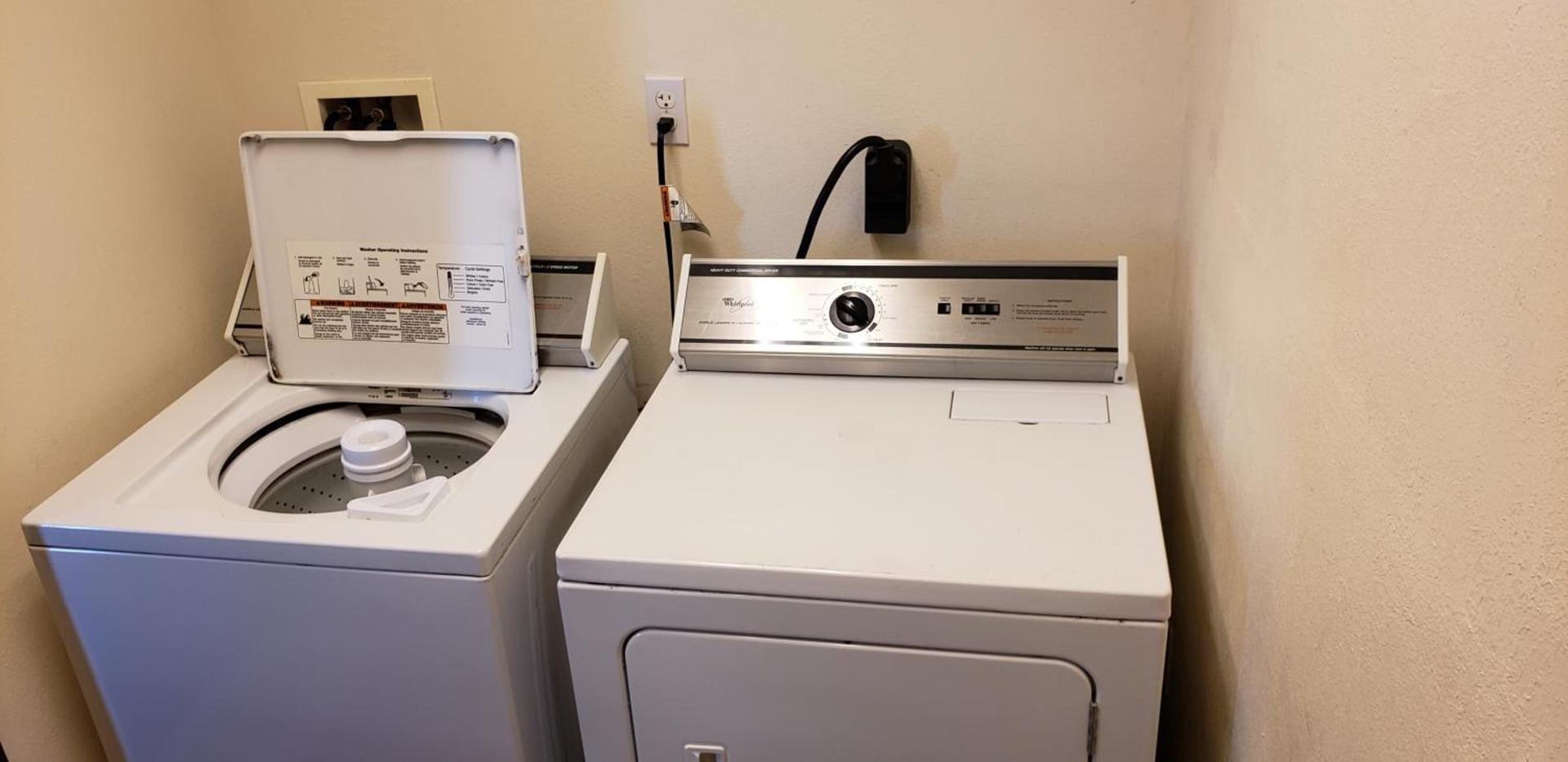 Family Budget Inn photo 10