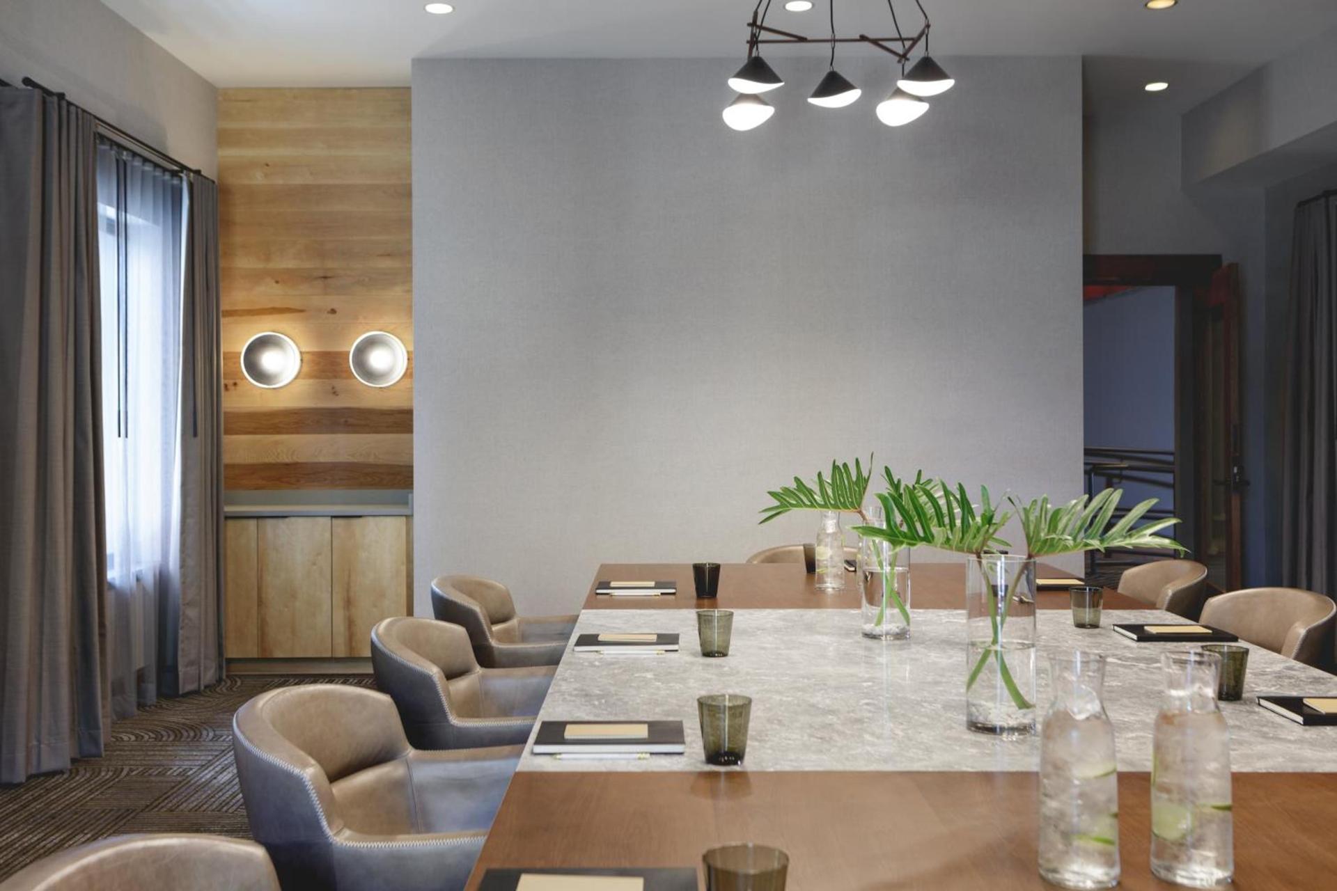 Kimpton - Armory Hotel Bozeman by IHG photo 67