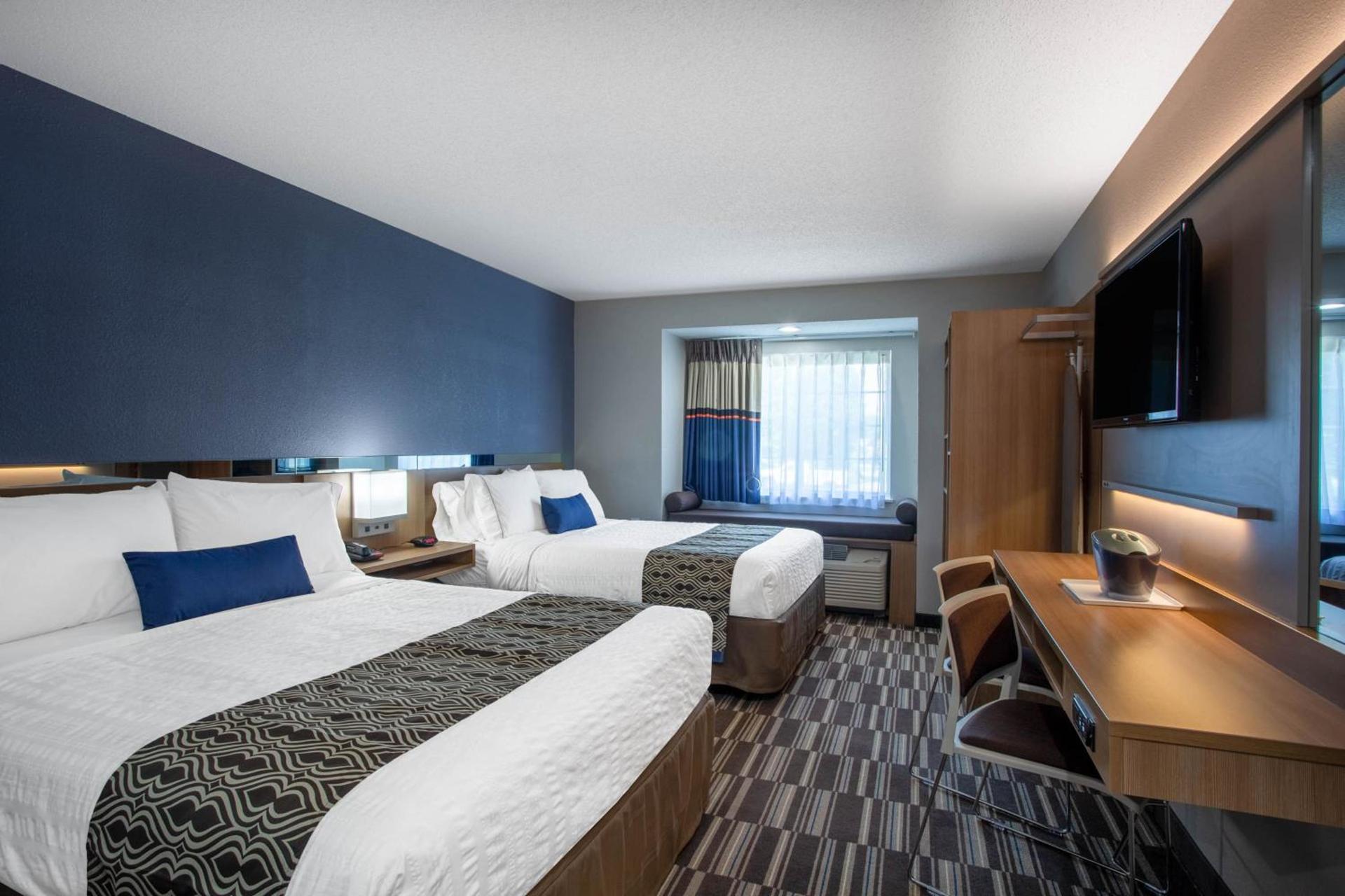 Microtel Inn & Suites by Wyndham Burlington photo 14