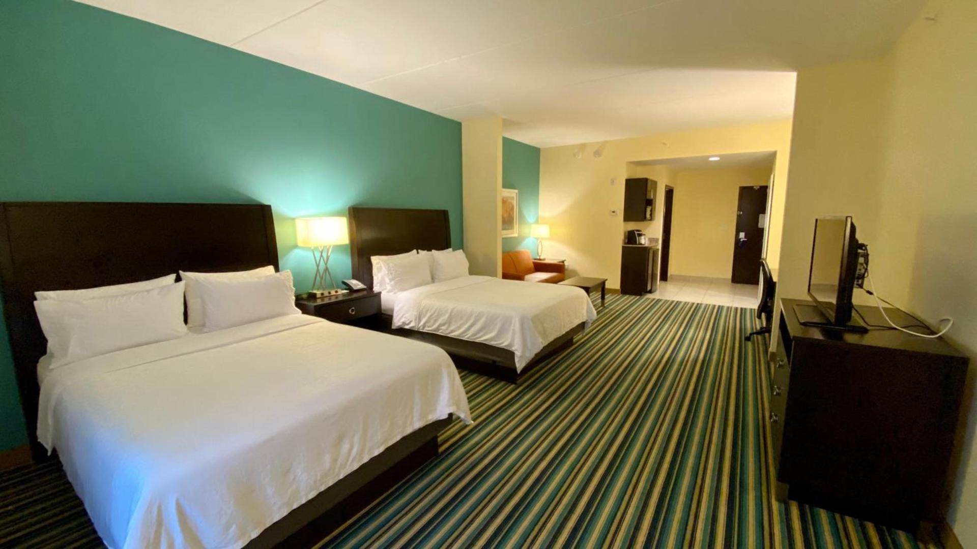 Holiday Inn Express Hotel & Suites Orlando East-UCF Area by IHG photo 36