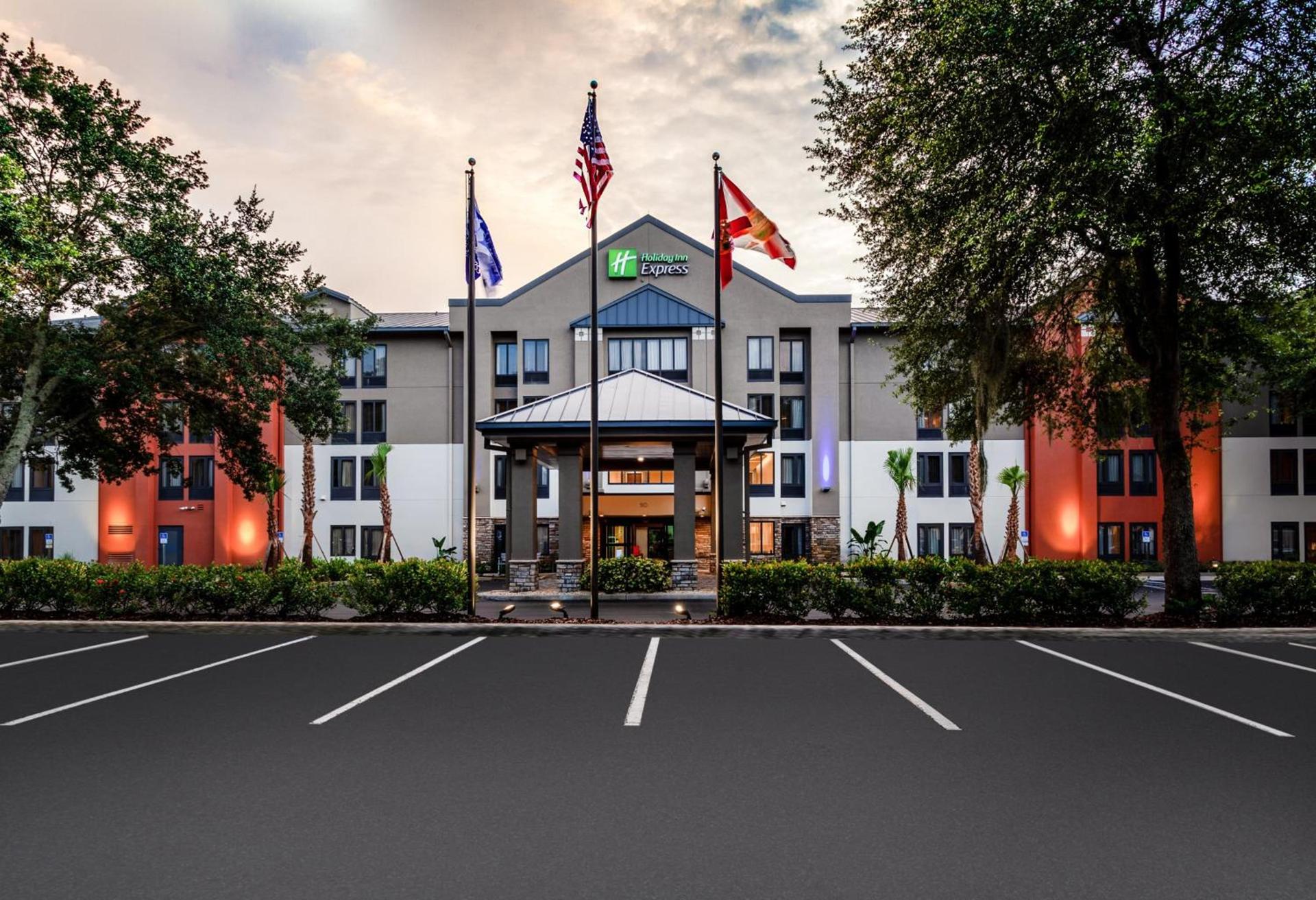 Holiday Inn Express Tampa-Brandon by IHG — hotel in Brandon