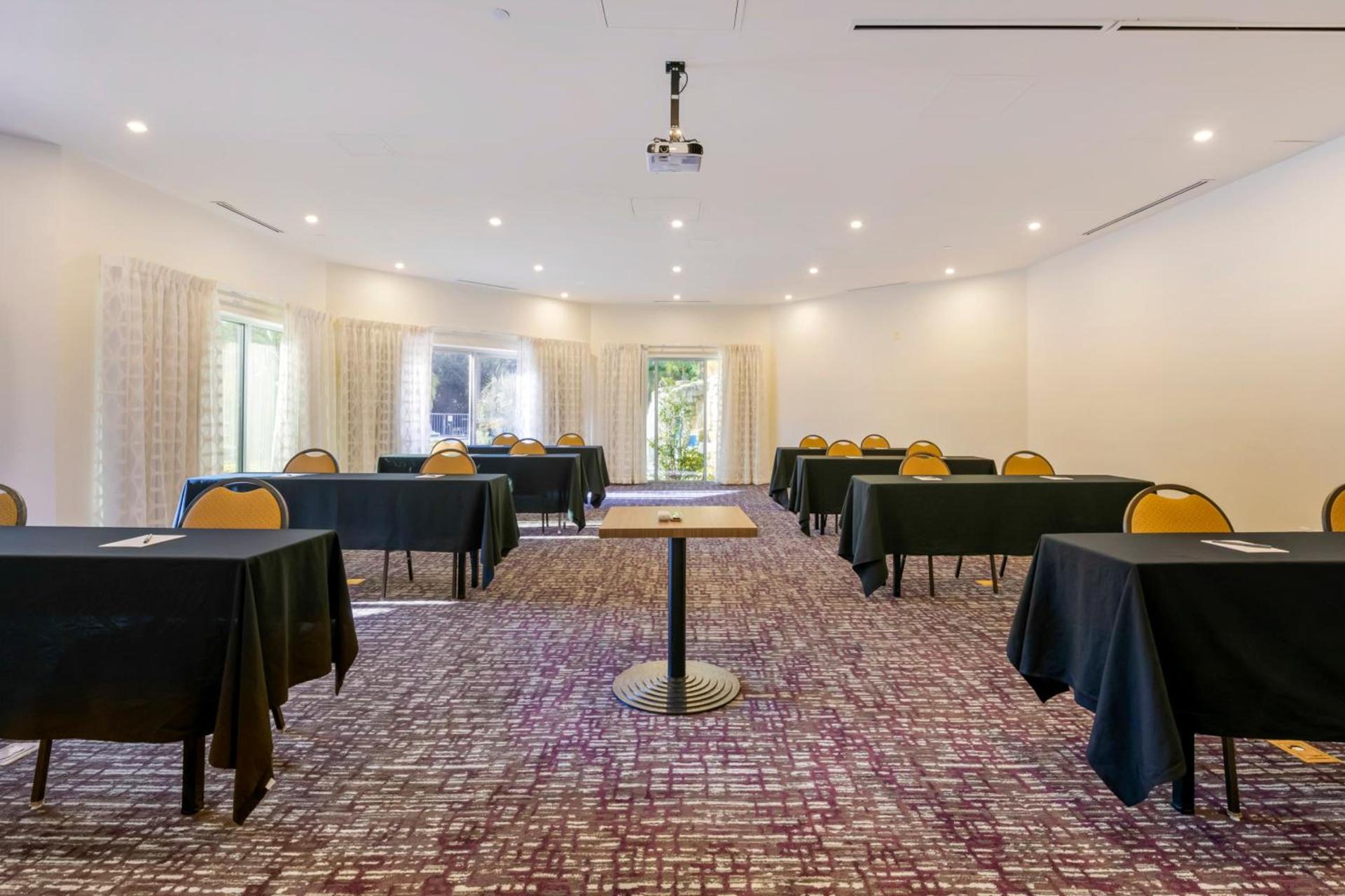Crowne Plaza Orlando - Lake Buena Vista by IHG photo 26