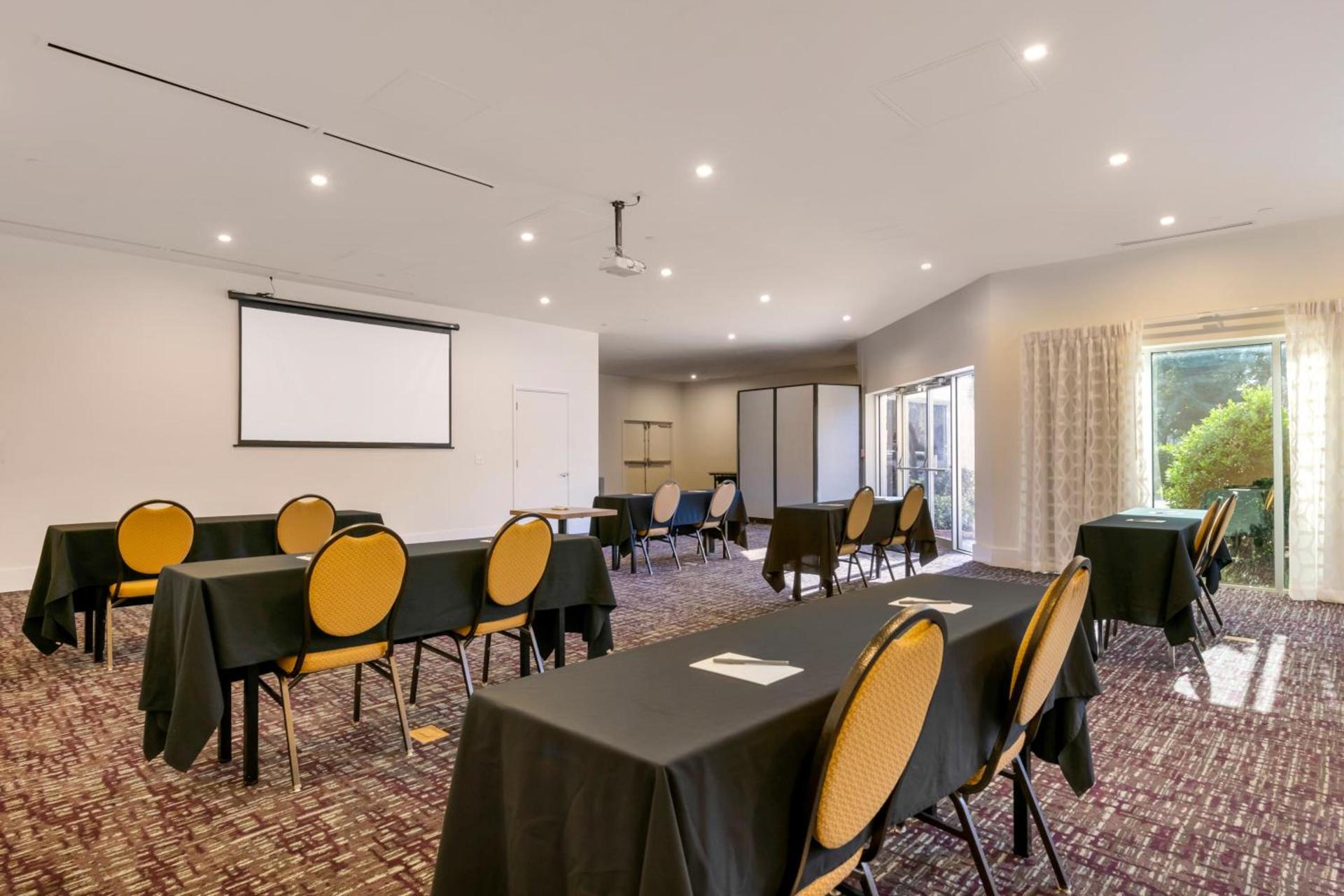 Crowne Plaza Orlando - Lake Buena Vista by IHG photo 27