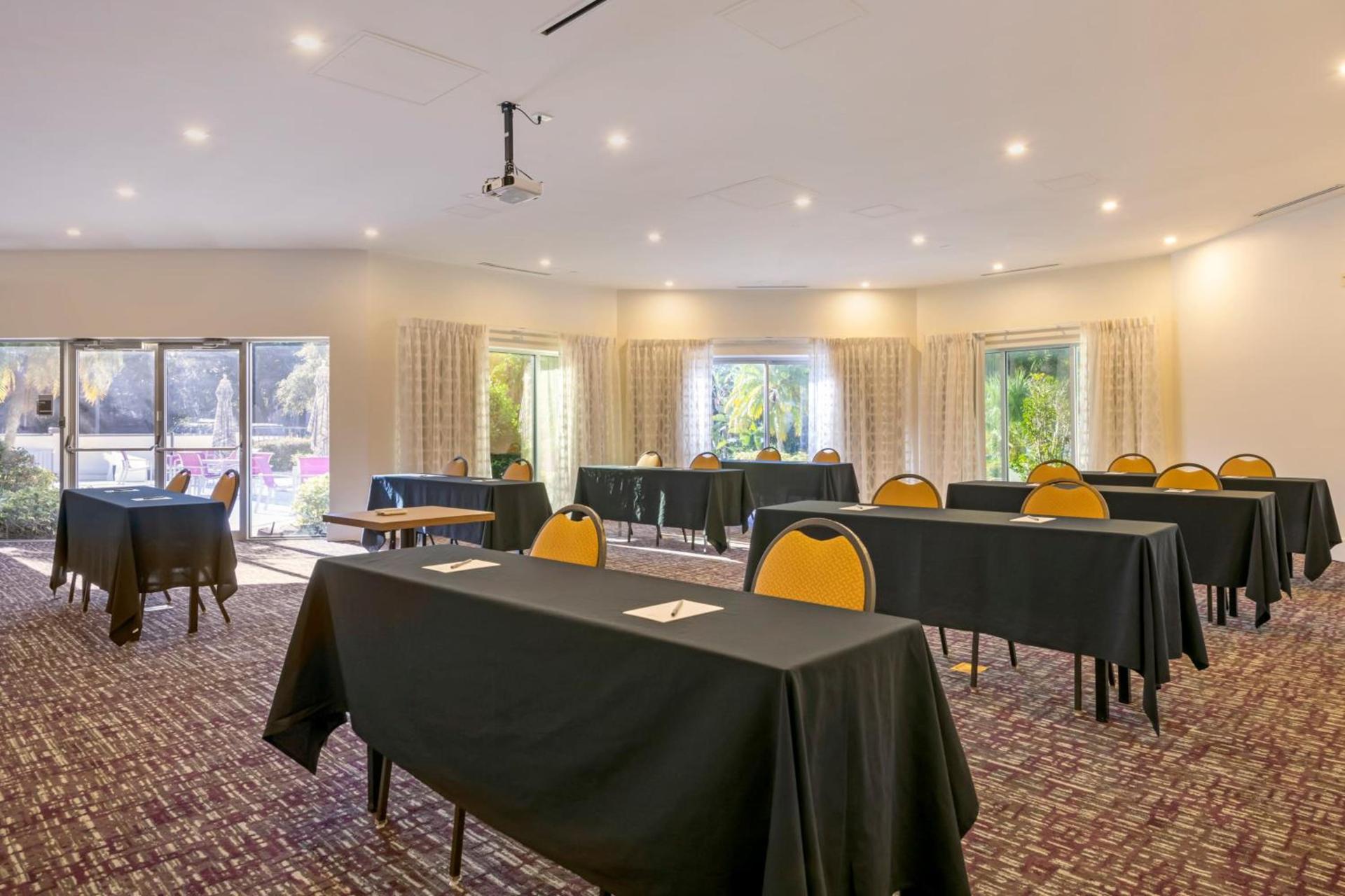 Crowne Plaza Orlando - Lake Buena Vista by IHG photo 30