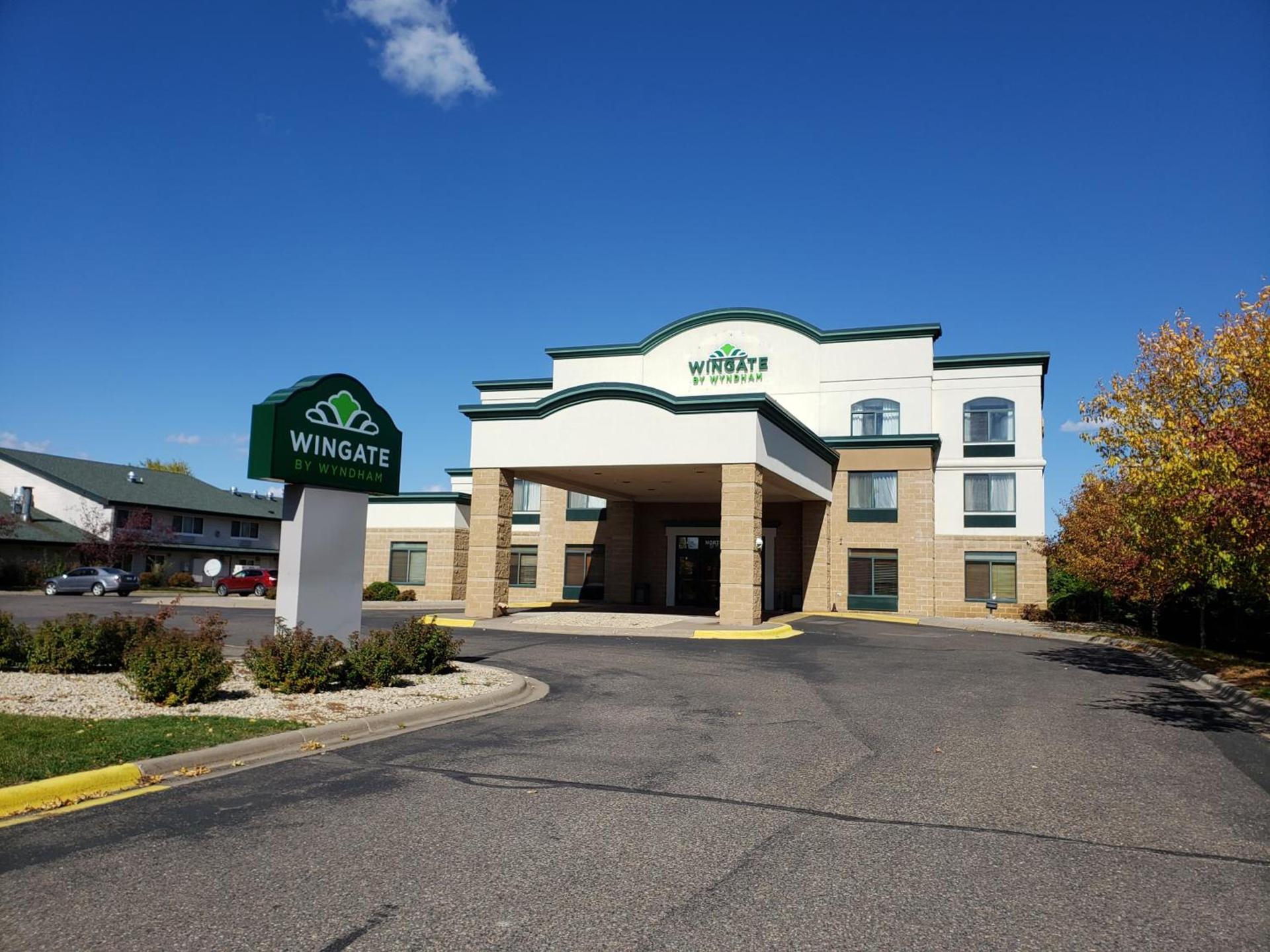 Wingate by Wyndham Coon Rapids photo 13