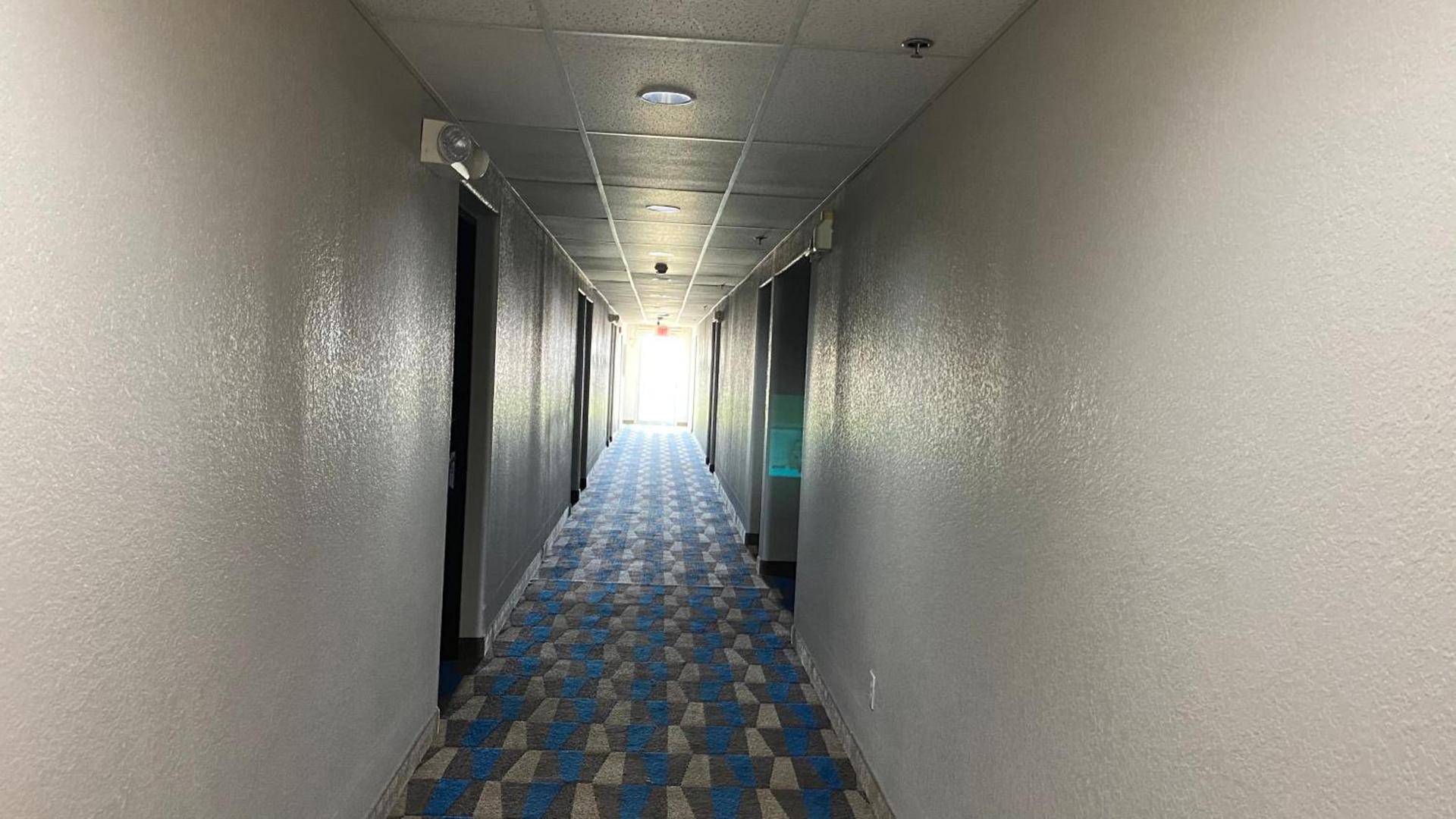 Microtel Inn & Suites by Wyndham Ardmore photo 24