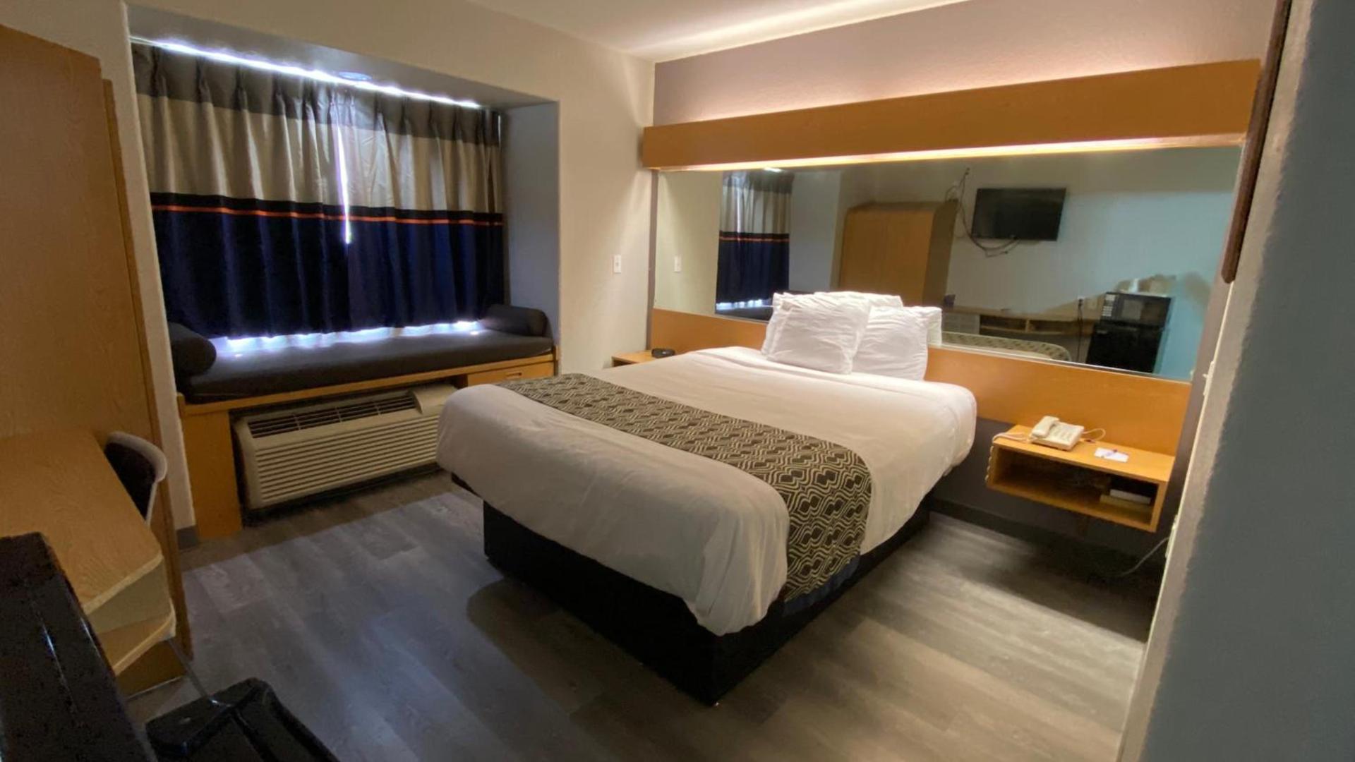 Microtel Inn & Suites by Wyndham Ardmore photo 39