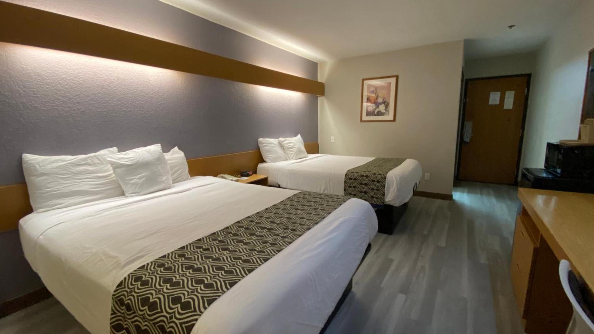 Microtel Inn & Suites by Wyndham Ardmore photo 19