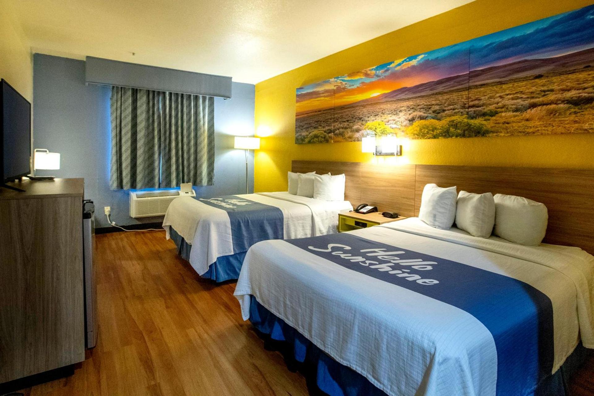 Days Inn & Suites by Wyndham Houston North/Aldine photo 60