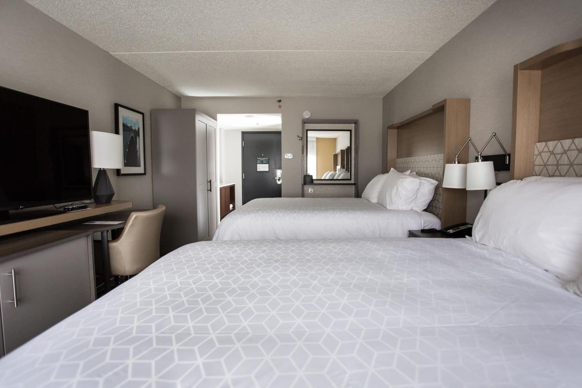 Holiday Inn Grand Rapids Downtown by IHG photo 47