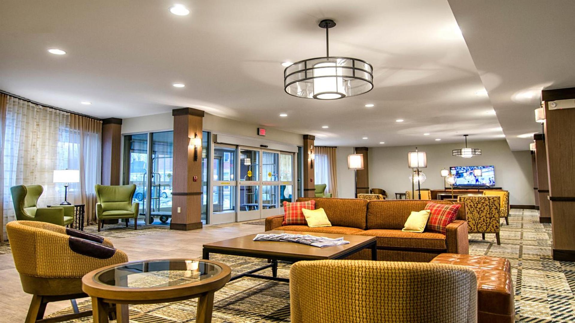 Staybridge Suites Marquette by IHG photo 62
