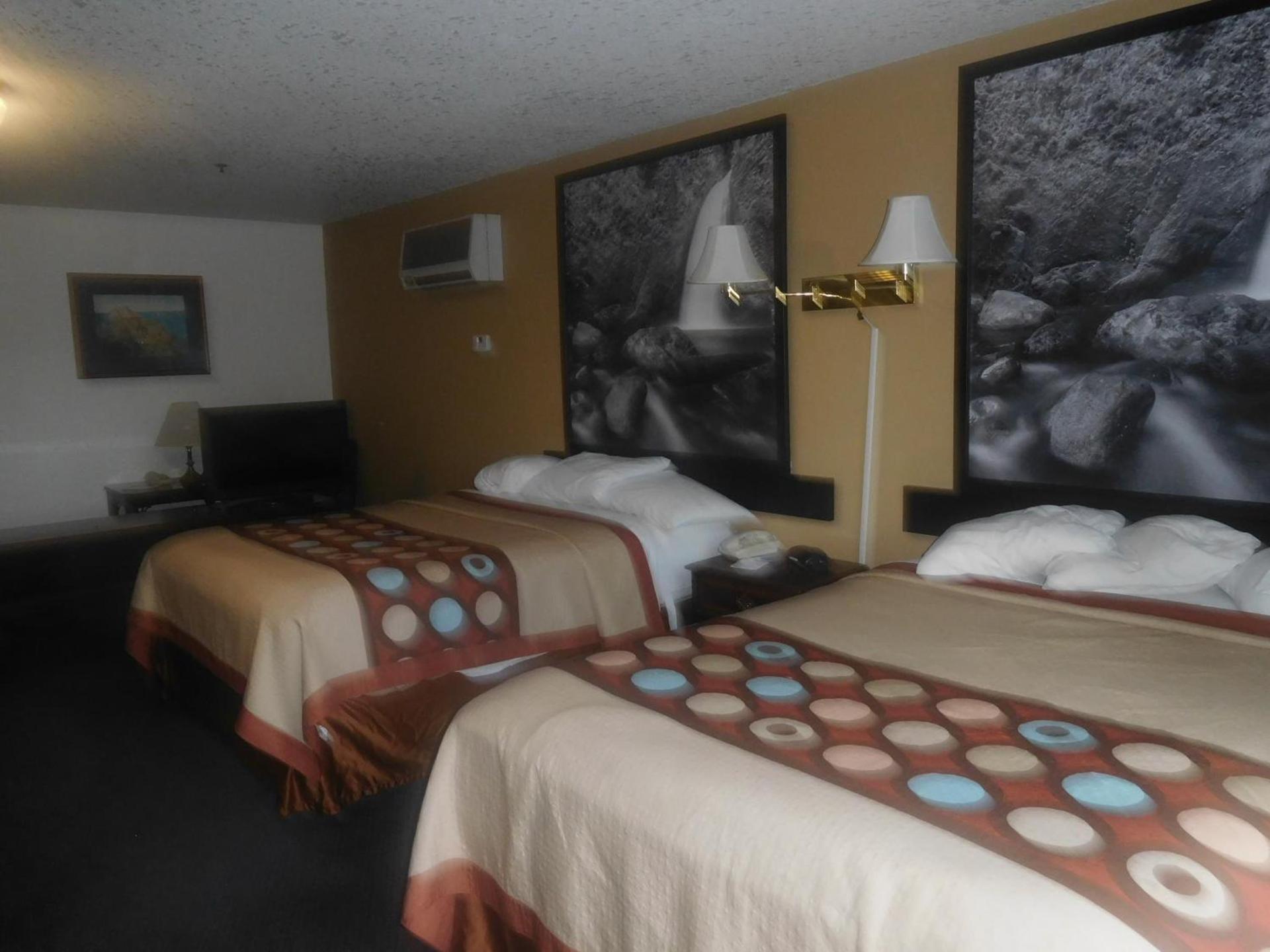 Super 8 by Wyndham Oroville photo 16
