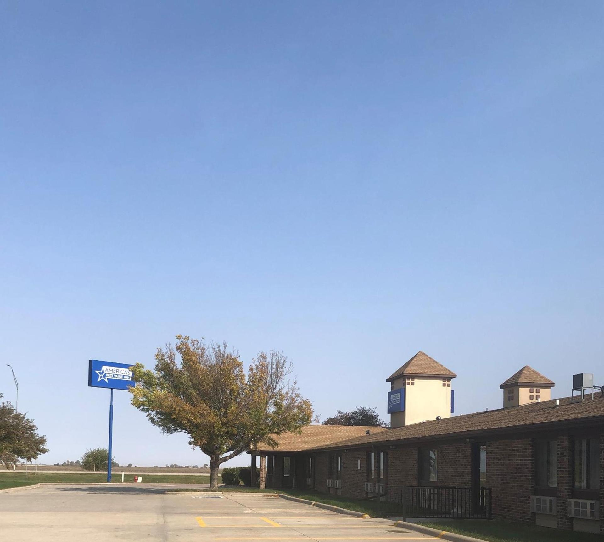 Americas Best Value Inn Onawa photo 24
