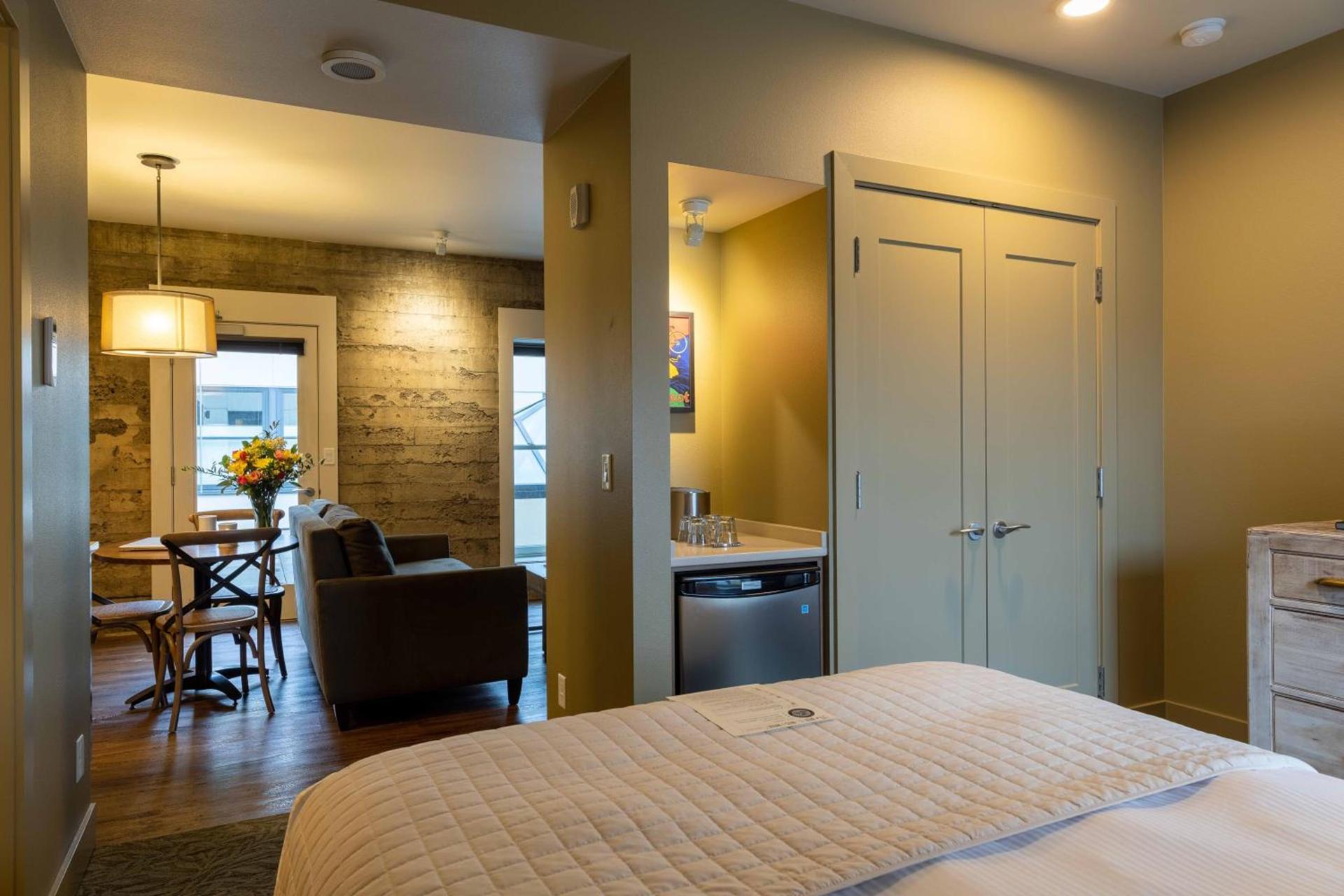 Inn at Lynden photo 8