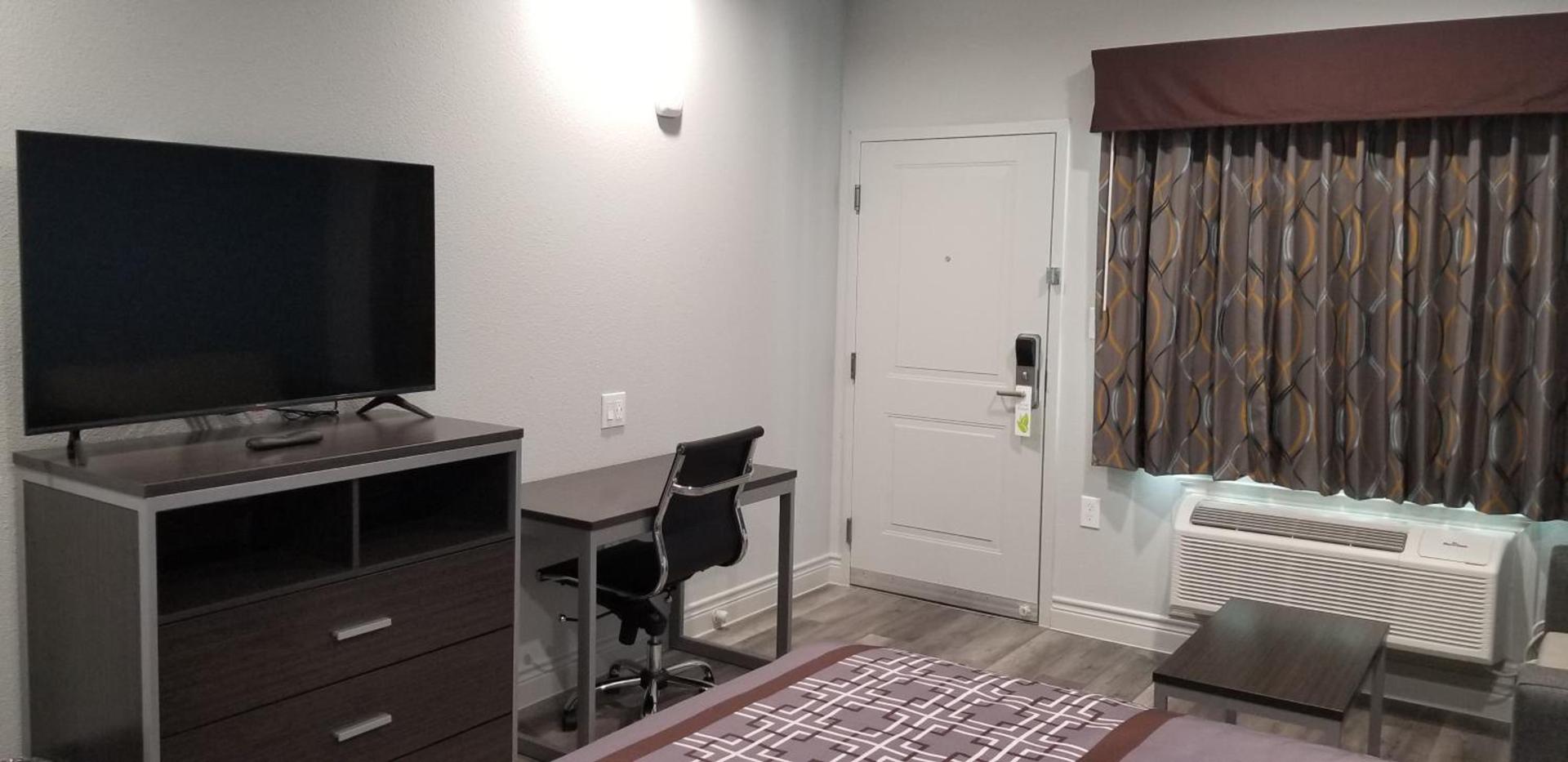 Studio 6 Deer Park, Tx photo 45