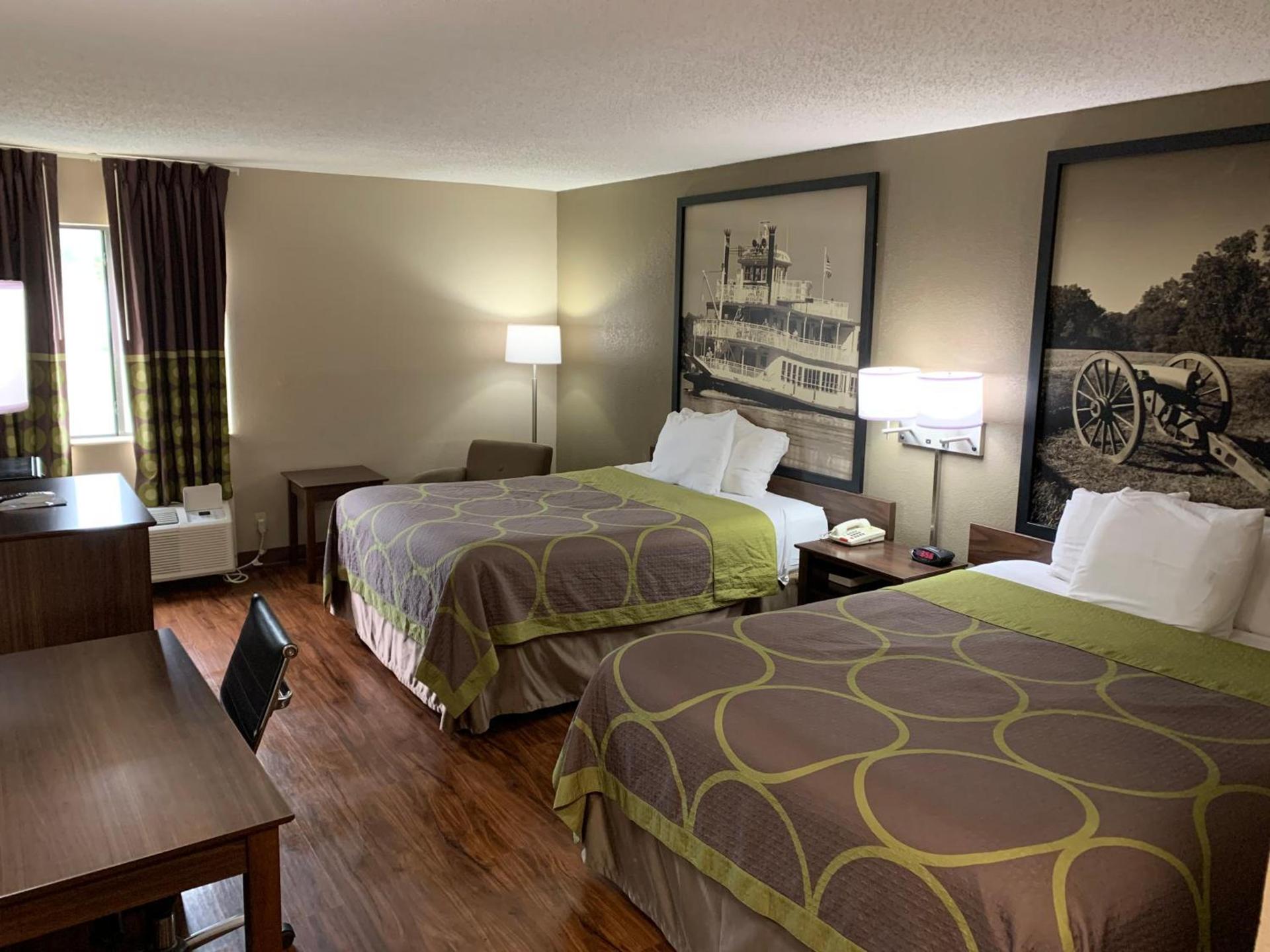 Super 8 by Wyndham Hernando photo 20