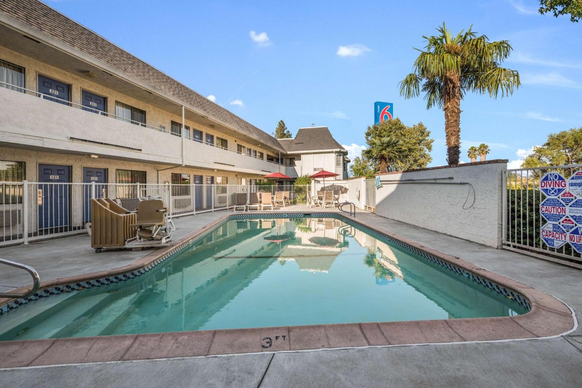 Motel 6-Fairfield, CA - North photo 2