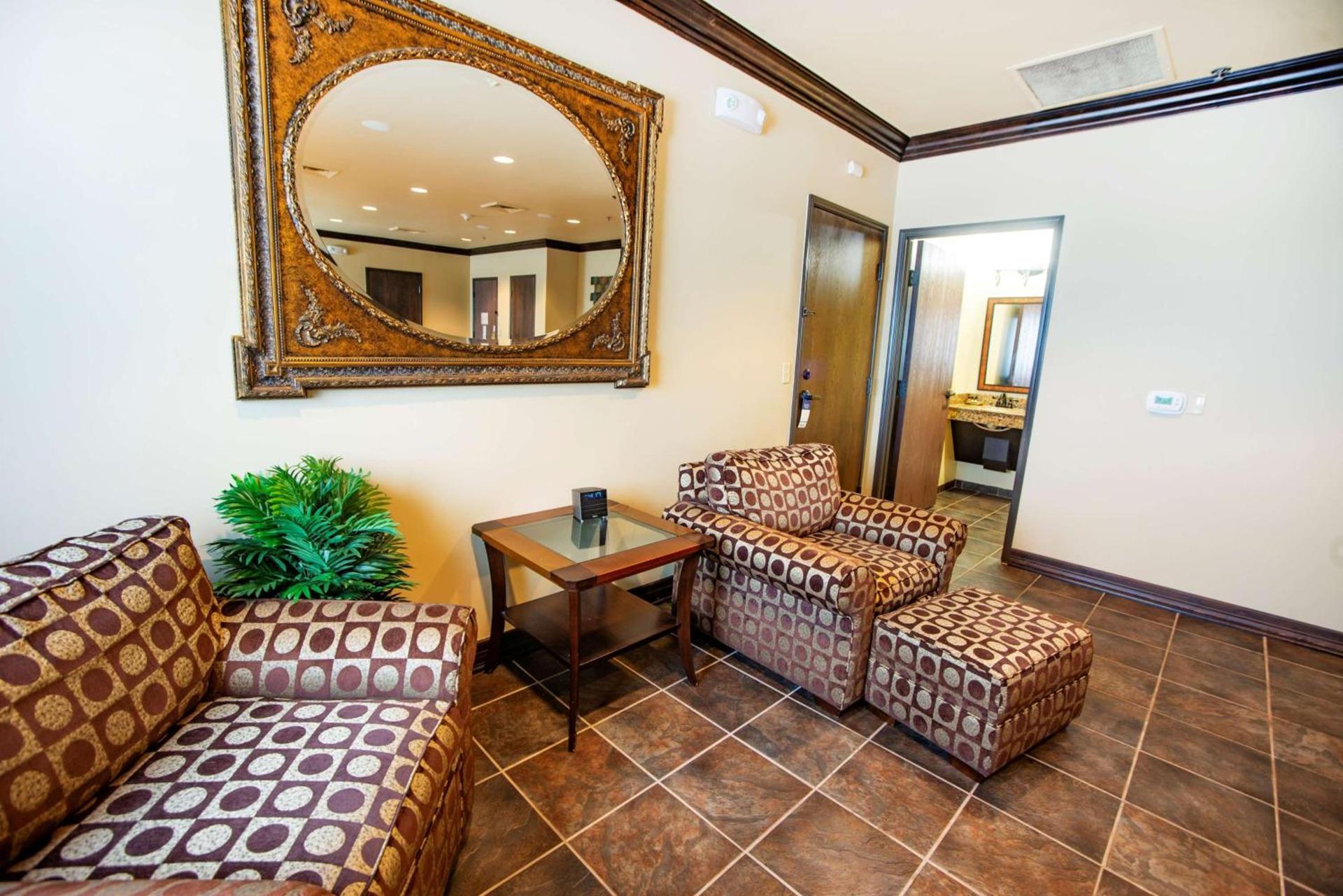 Best Western PLUS Cimarron Hotel & Suites photo 14