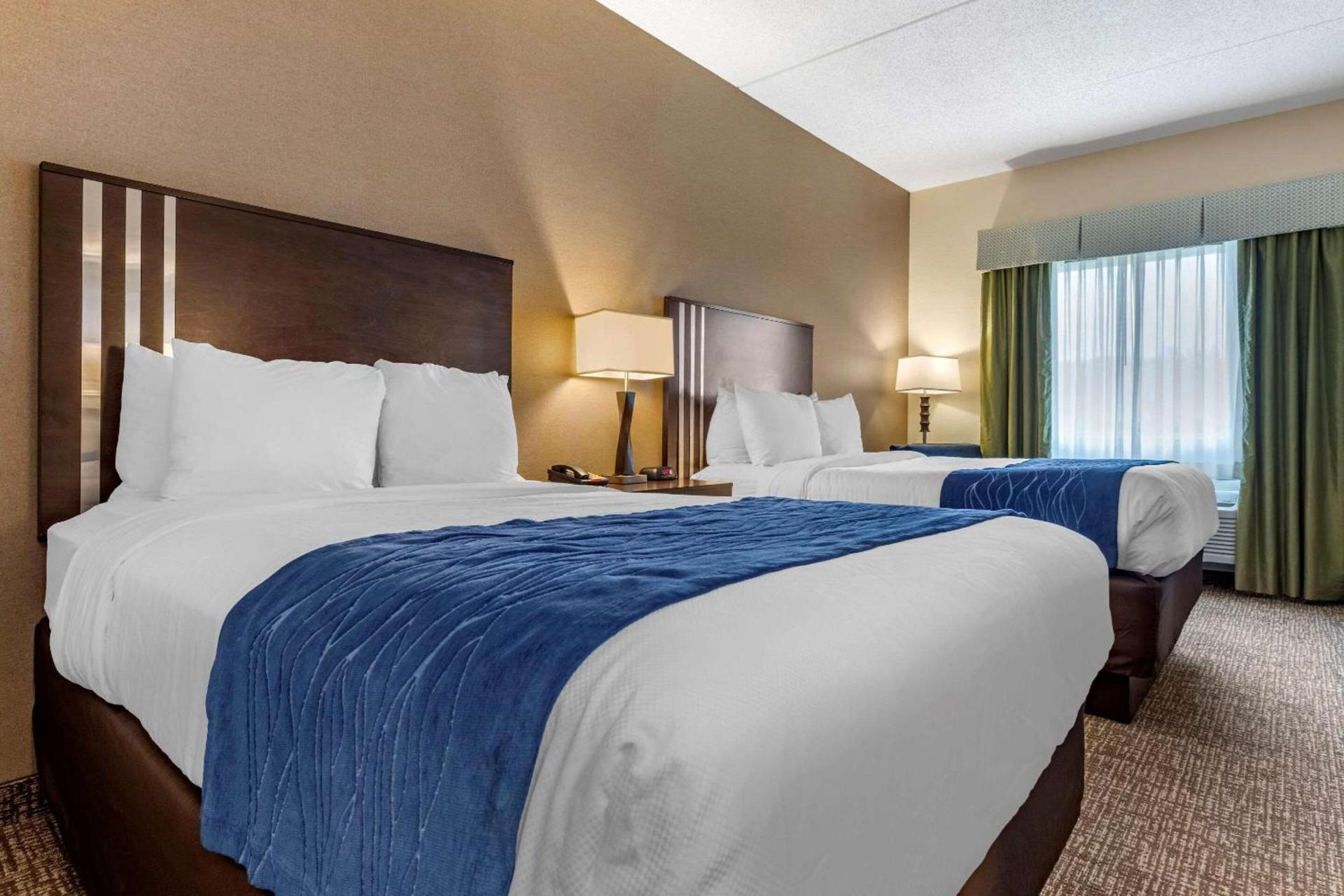 Comfort Inn & Suites Butler photo 5