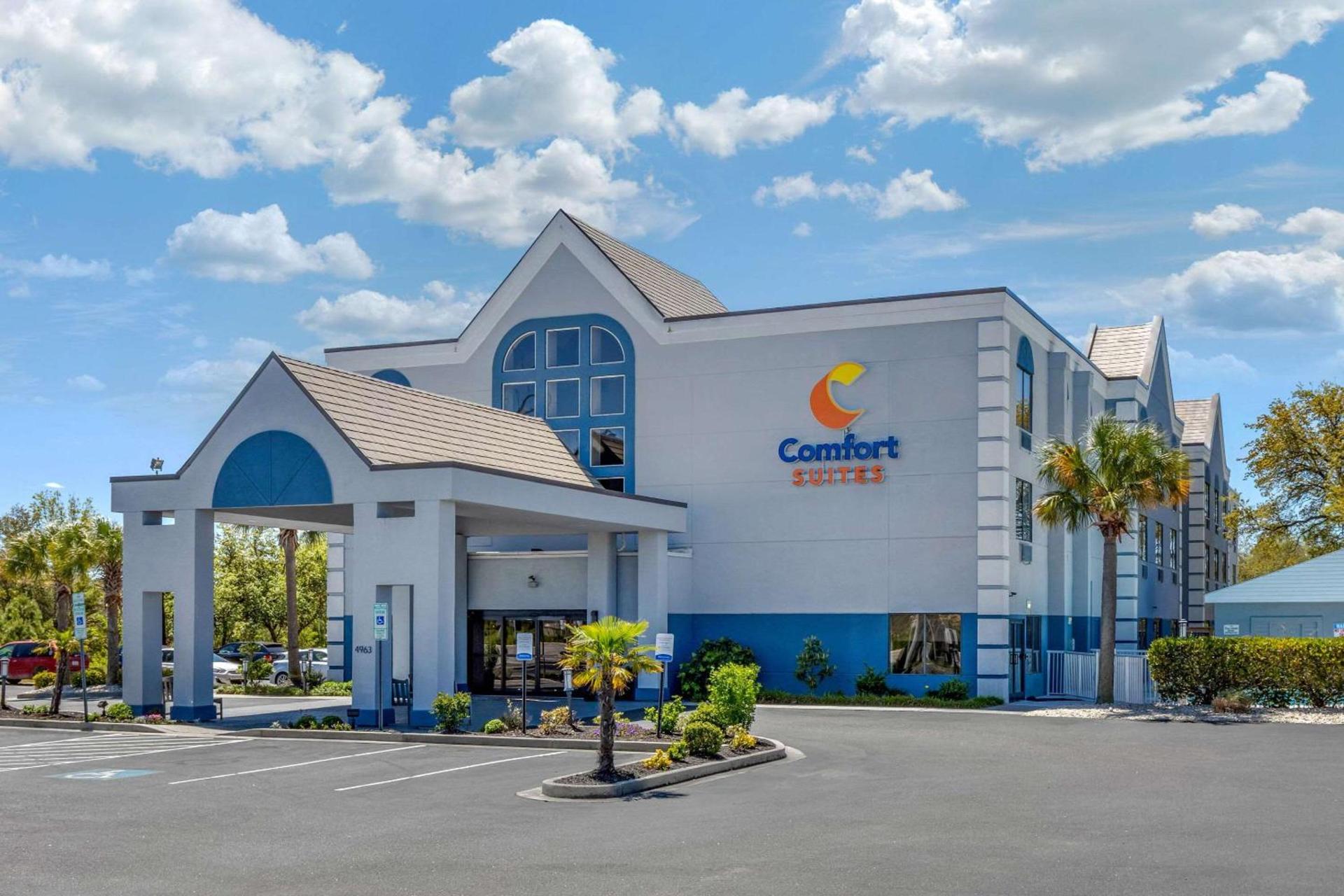 Comfort Suites Southport - Oak Island photo 31