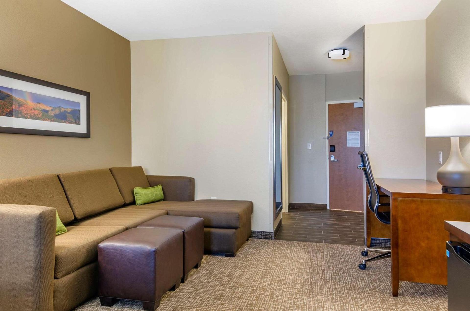 Comfort Suites Helena Airport photo 6