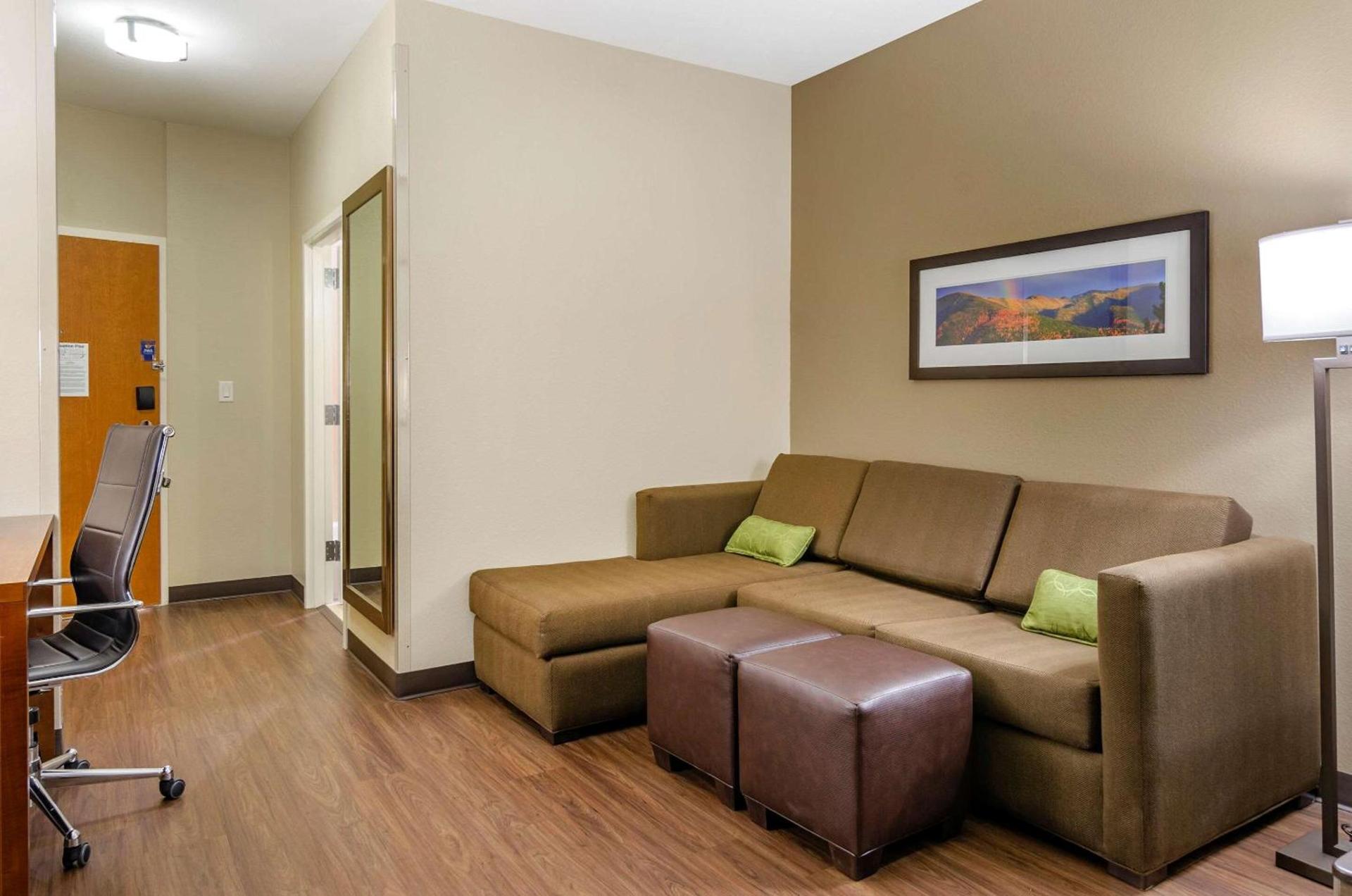 Comfort Suites Helena Airport photo 10