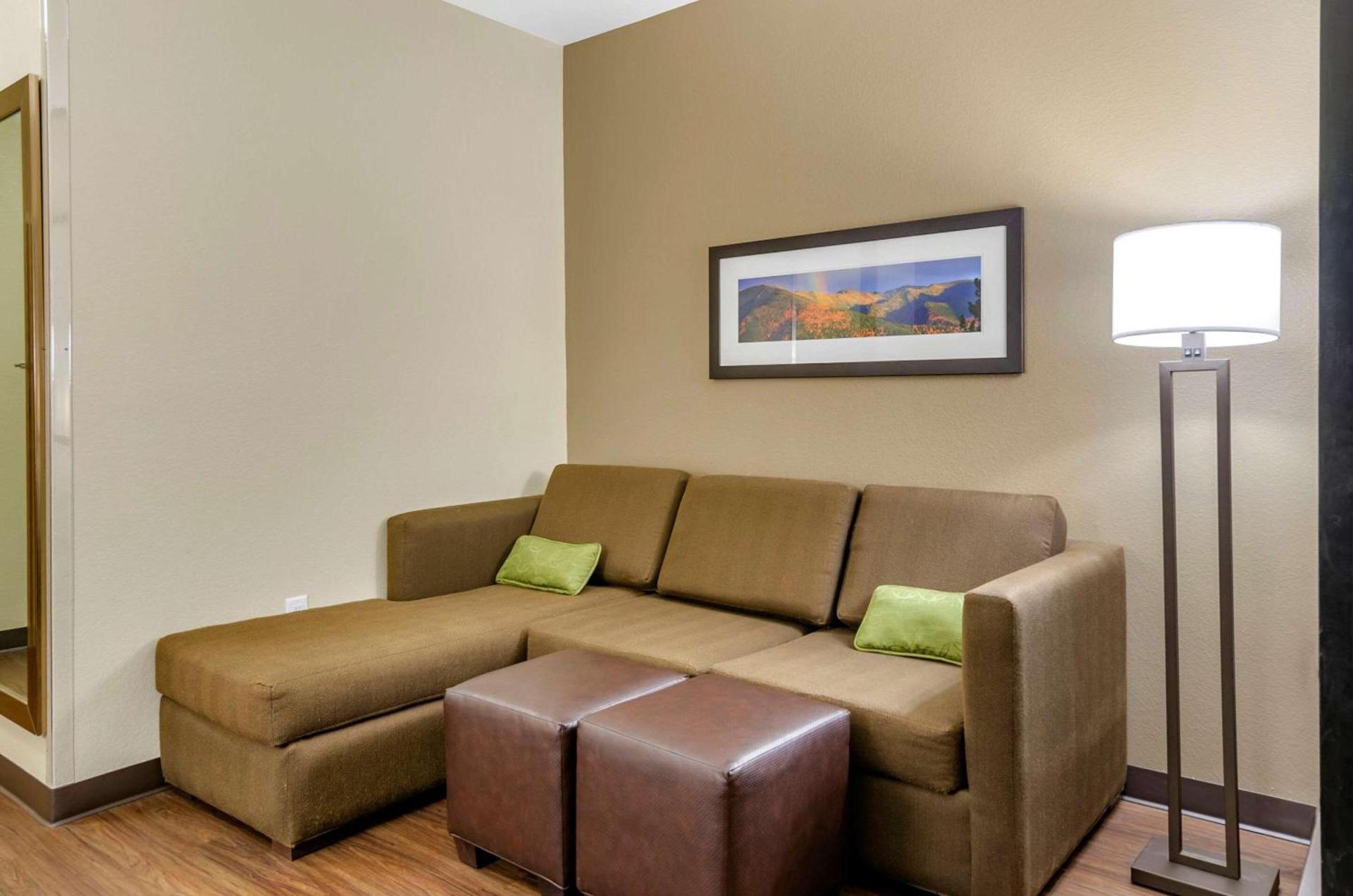 Comfort Suites Helena Airport photo 16