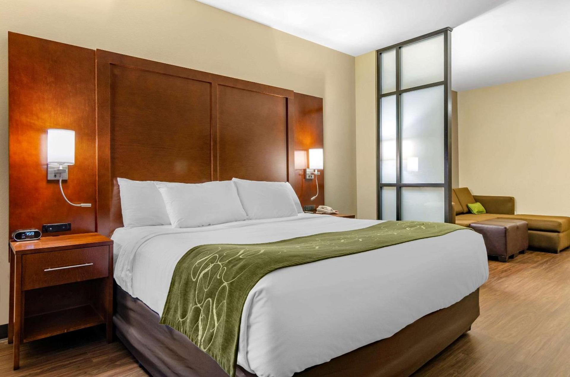 Comfort Suites Helena Airport photo 17