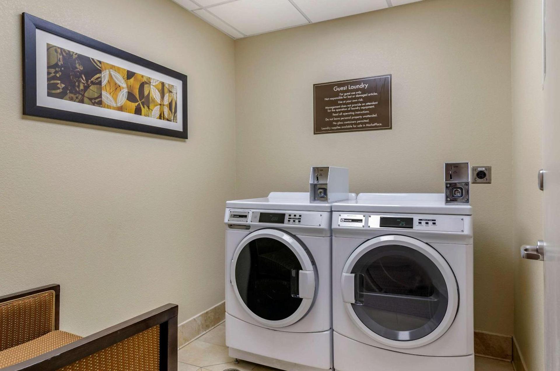 Comfort Suites Helena Airport photo 28