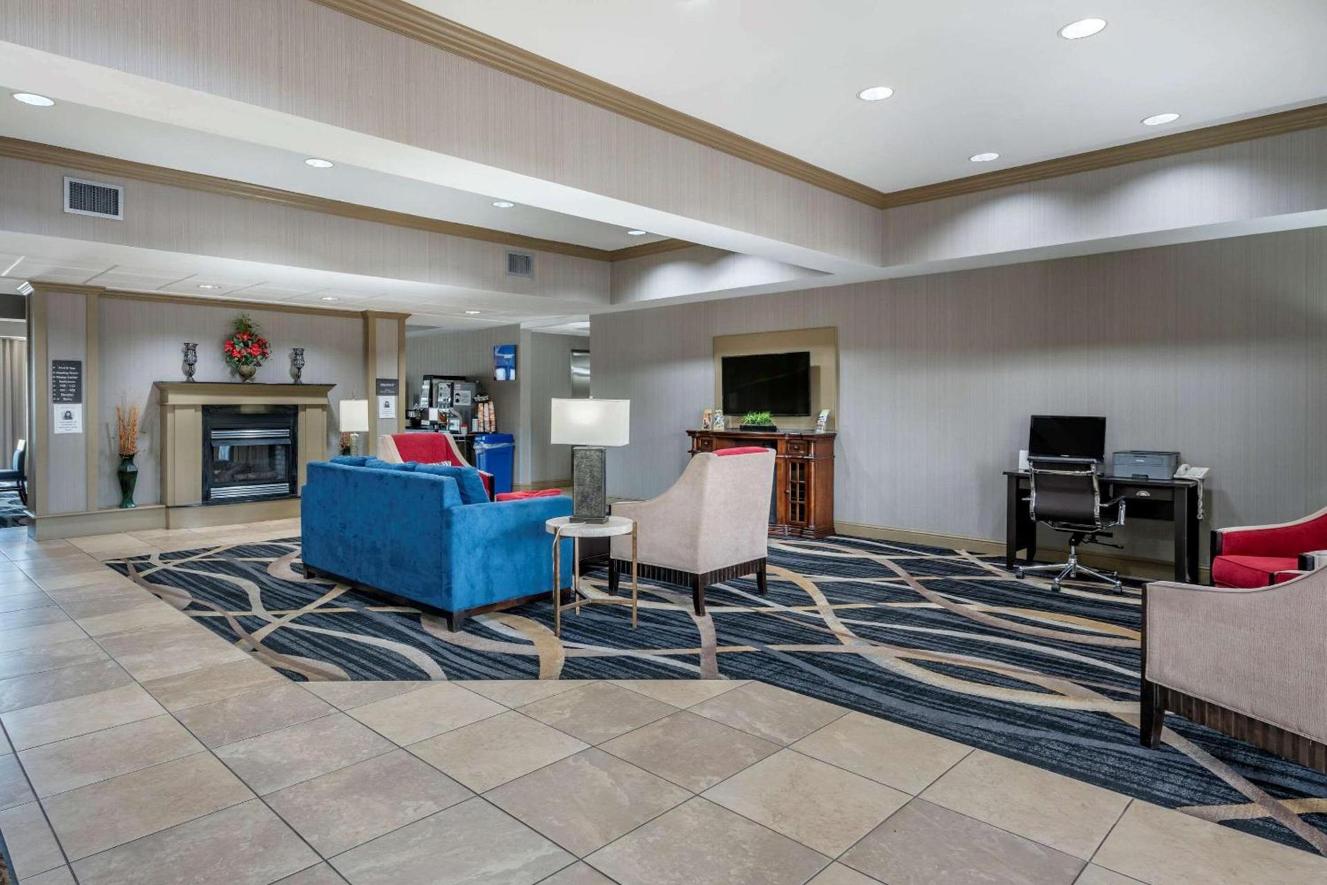 Comfort Inn Sullivan photo 5
